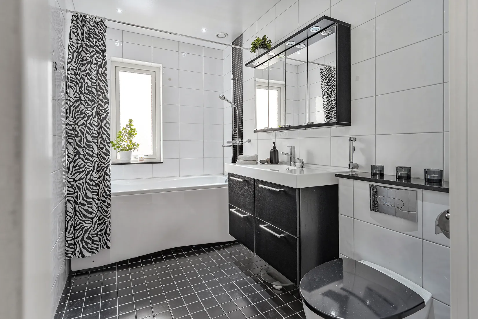 Villa, Sedelvägen 1, Skälby, Järfälla