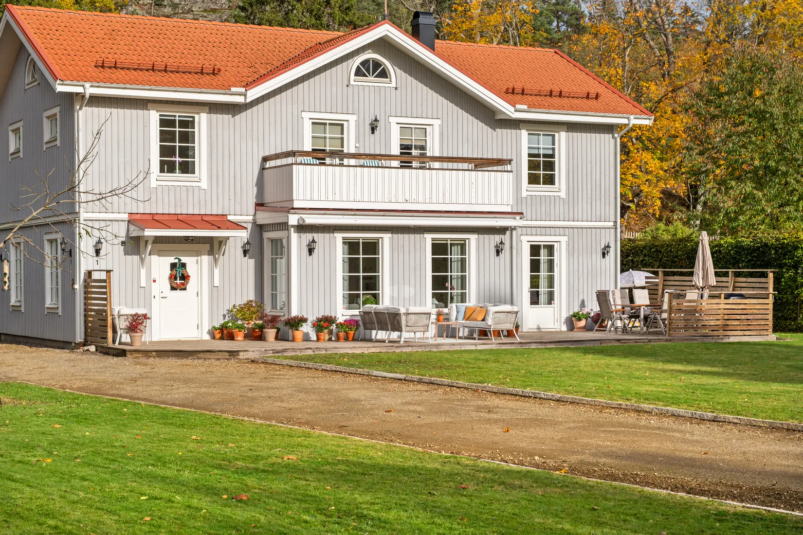 Villa, Slottsvägen 1, Tyresö Strand, Tyresö