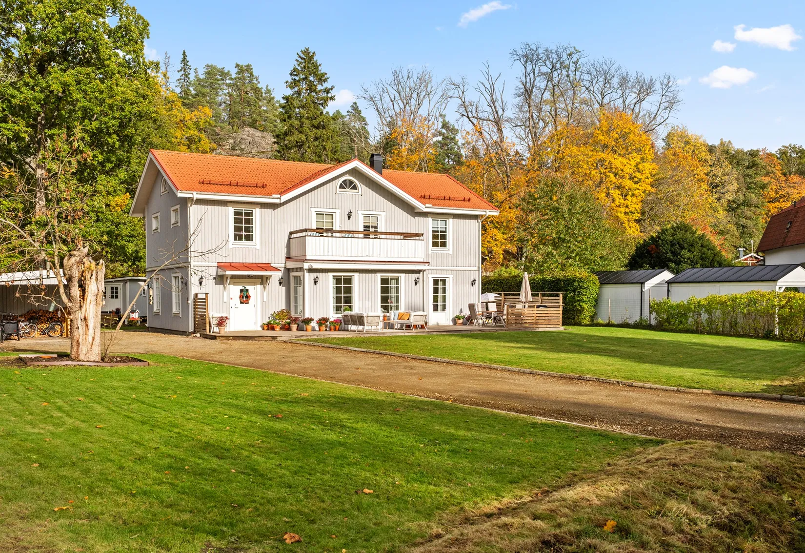 Villa, Slottsvägen 1, Tyresö Strand, Tyresö