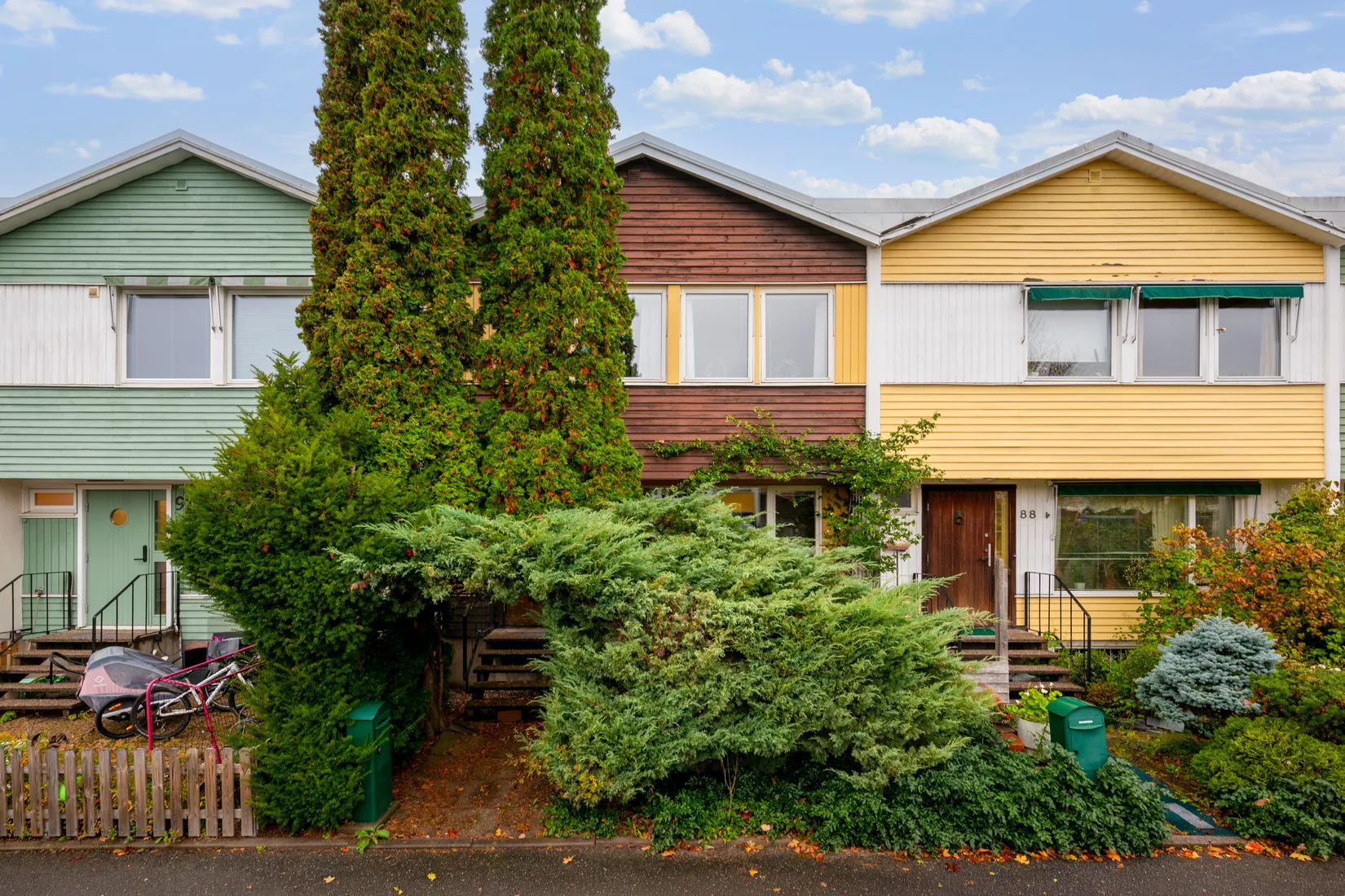 Radhus, Kärrgränd 90, Kälvesta, Stockholm