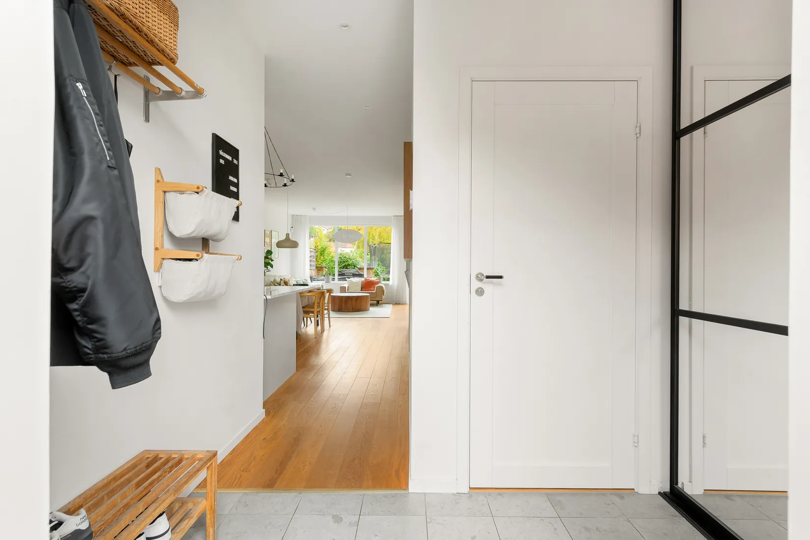 Radhus, Gamla Bromstensvägen 76E, Bromma / Bällsta, Stockholm
