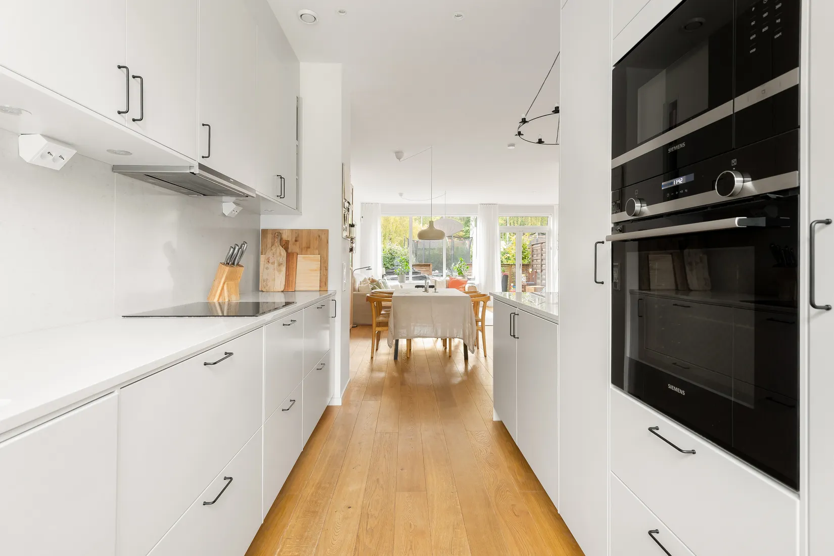 Radhus, Gamla Bromstensvägen 76E, Bromma / Bällsta, Stockholm