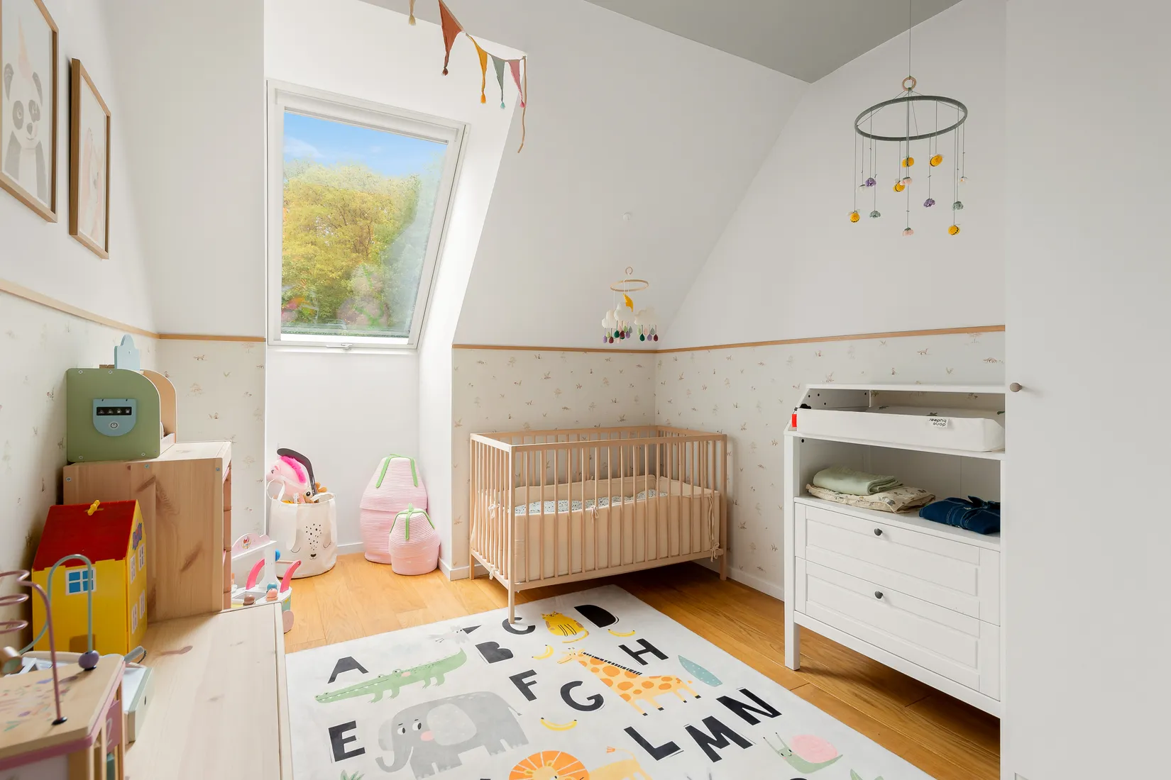 Radhus, Gamla Bromstensvägen 76E, Bromma / Bällsta, Stockholm