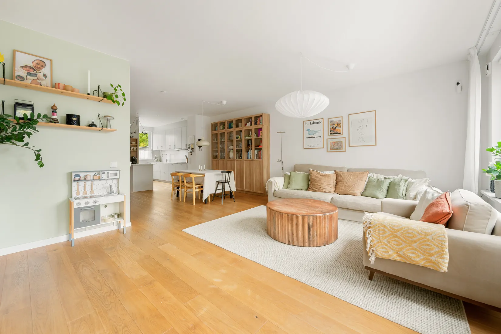 Radhus, Gamla Bromstensvägen 76E, Bromma / Bällsta, Stockholm