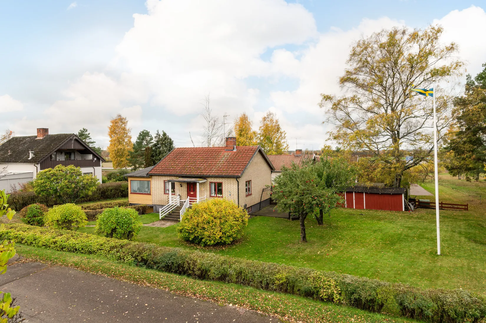 Villa, Huljegatan 1, Mjölby