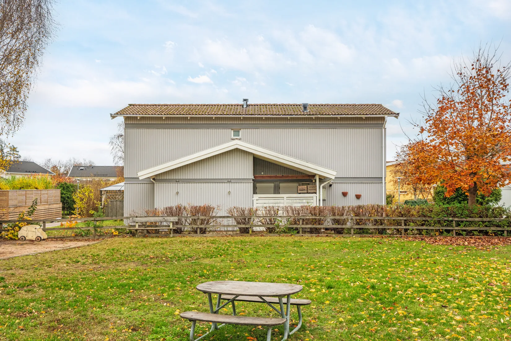 Radhus, LEDUNGSVÄGEN 9A, Täby kyrkby, Täby