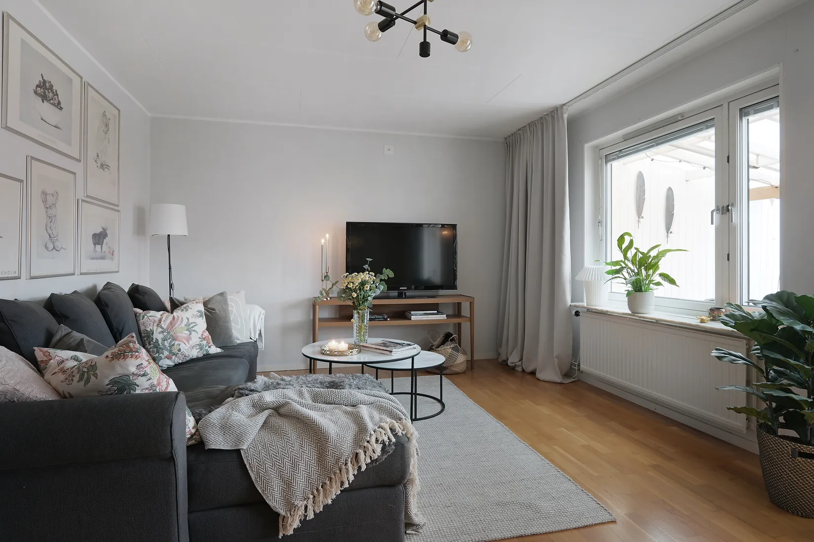 Radhus, Balettvägen 69, Huddinge