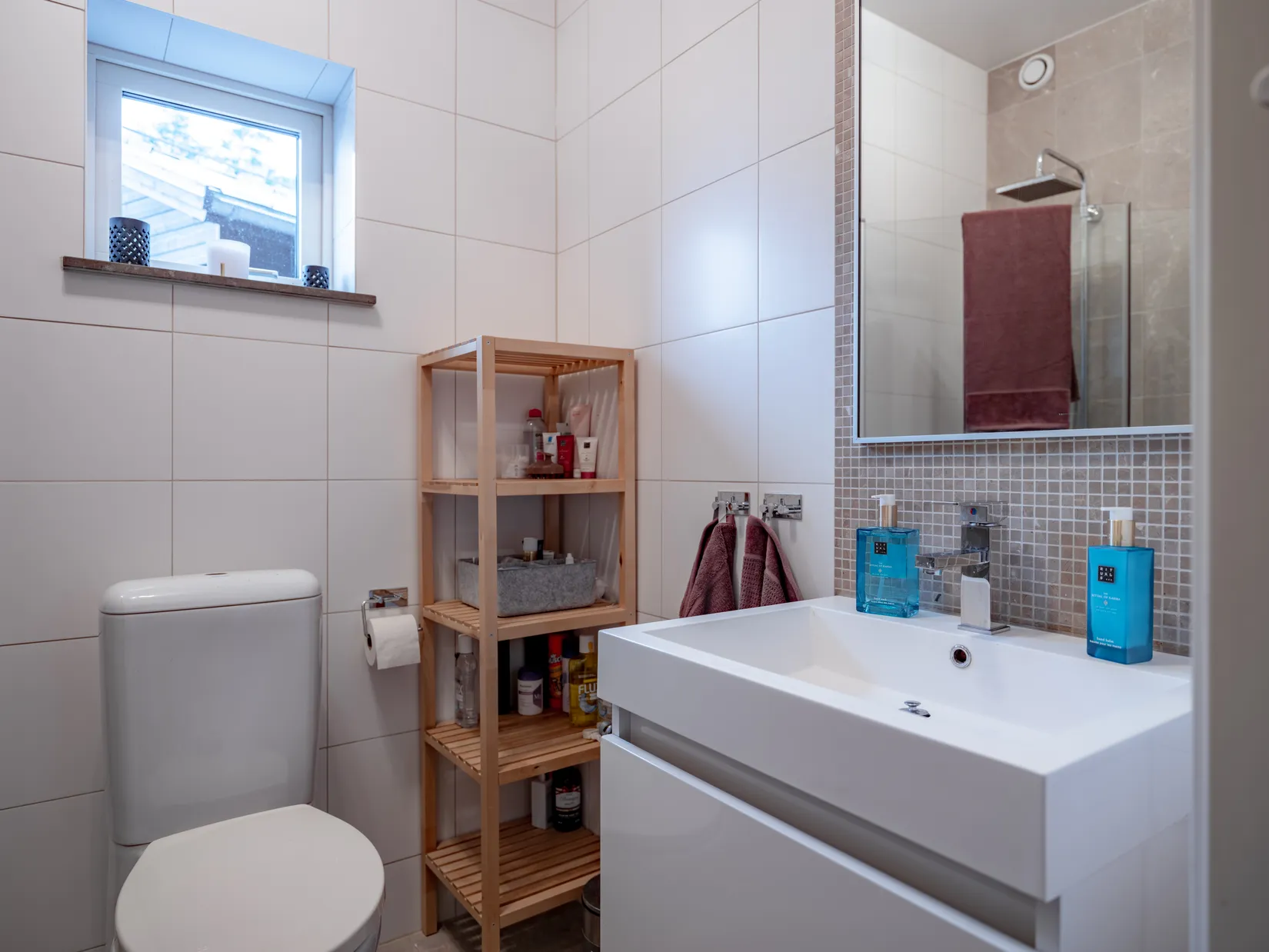 Villa, Bergtoravägen 6, Byle, Täby