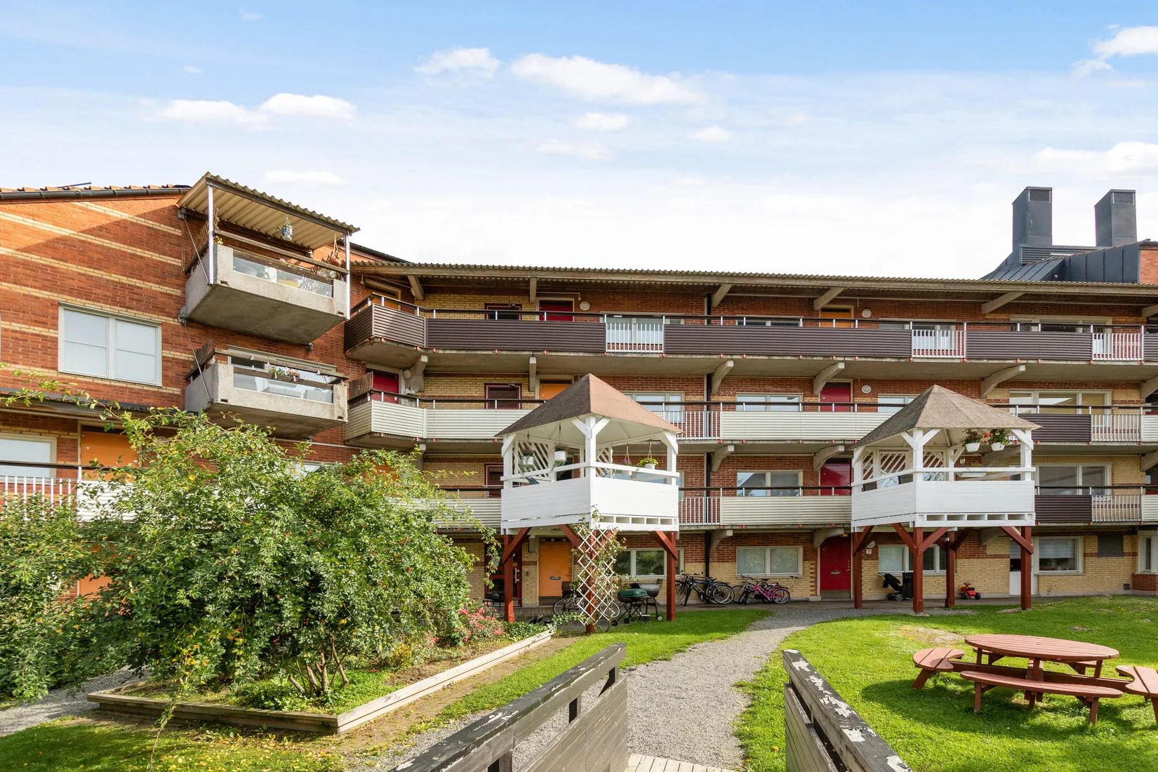 Bostadsrätt, Pilotgatan 16, 1tr, Skarpnäck, Stockholm