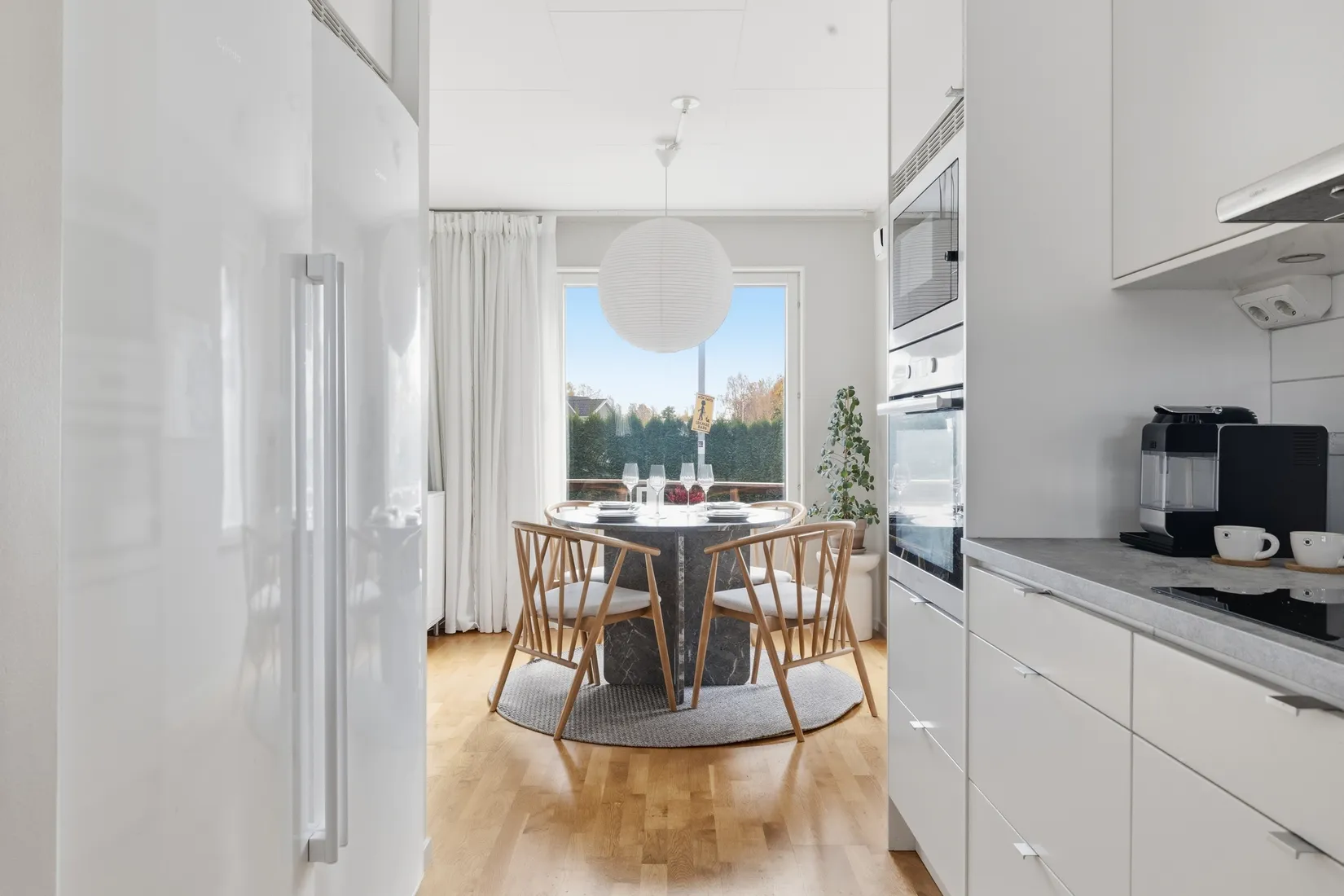 Villa, Runhällsgatan 1, Fresta, Upplands Väsby