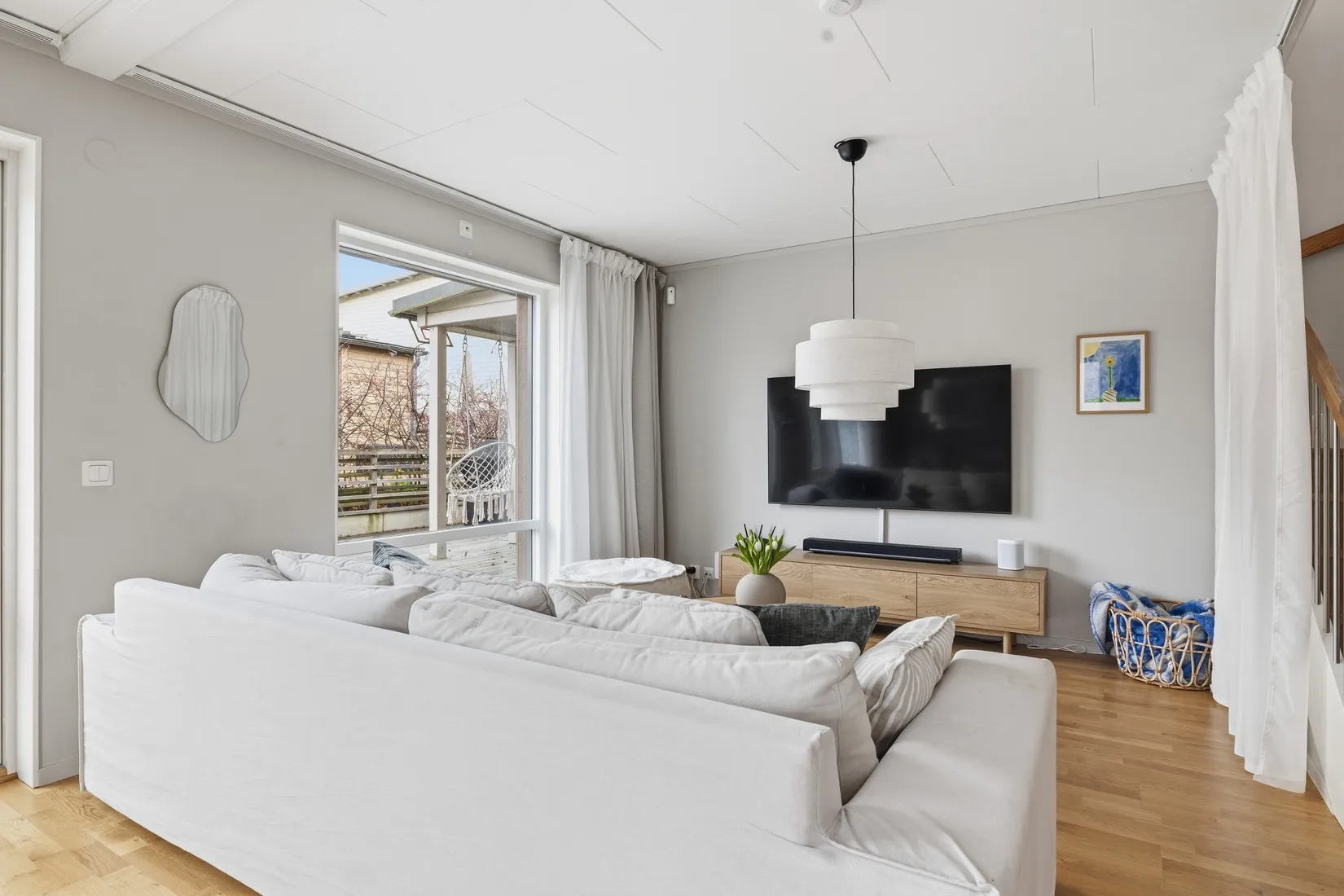 Villa, Runhällsgatan 1, Fresta, Upplands Väsby