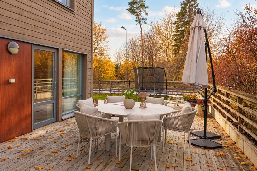 Villa, Runhällsgatan 1, Fresta, Upplands Väsby
