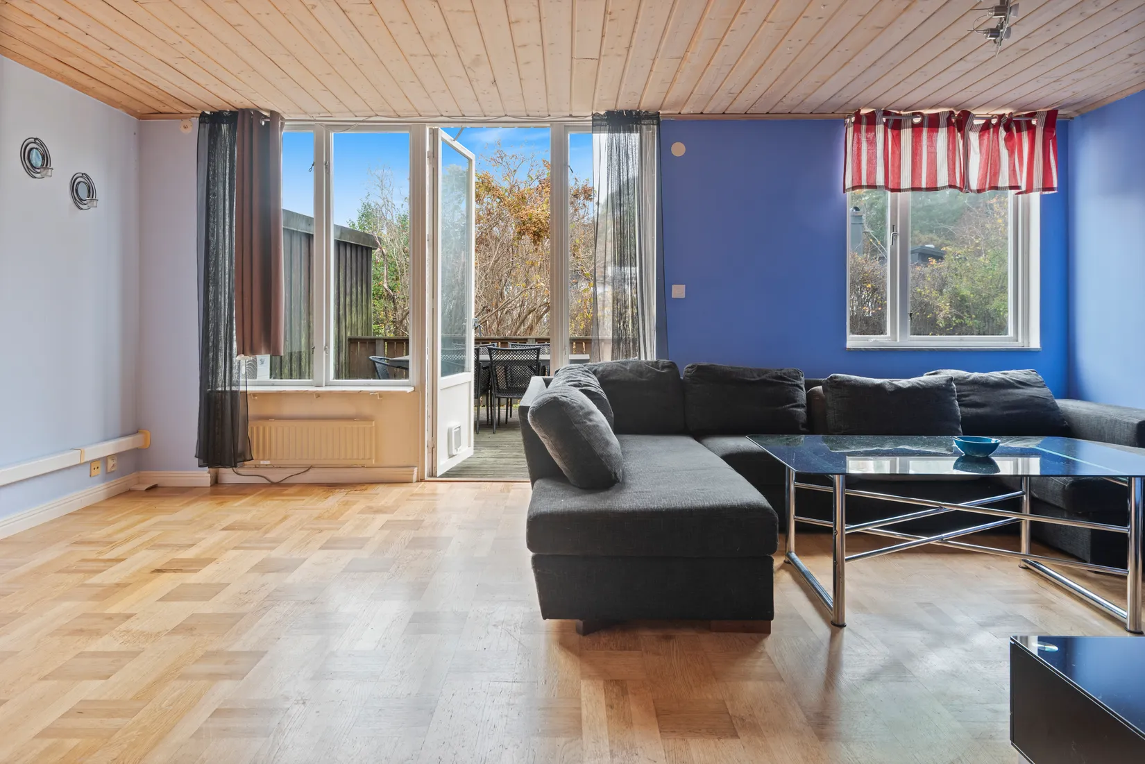 Villa, Backvägen 45, Hemmesta, Värmdö