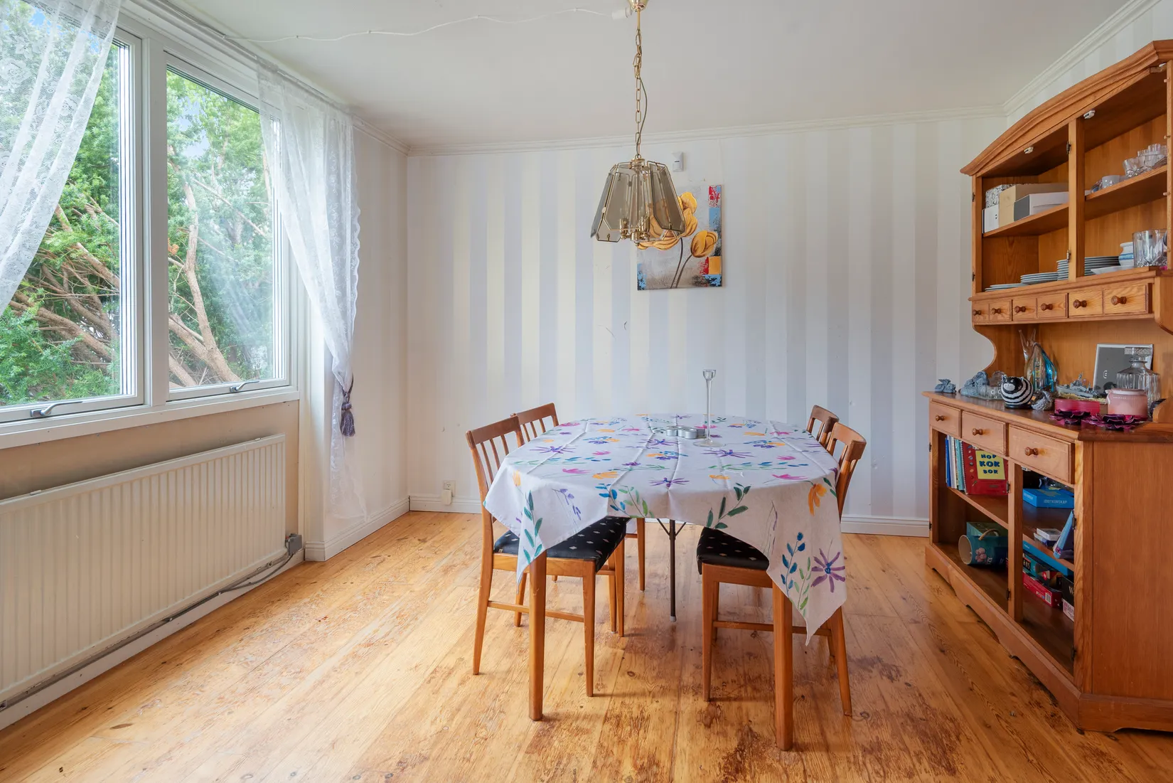 Villa, Backvägen 45, Hemmesta, Värmdö