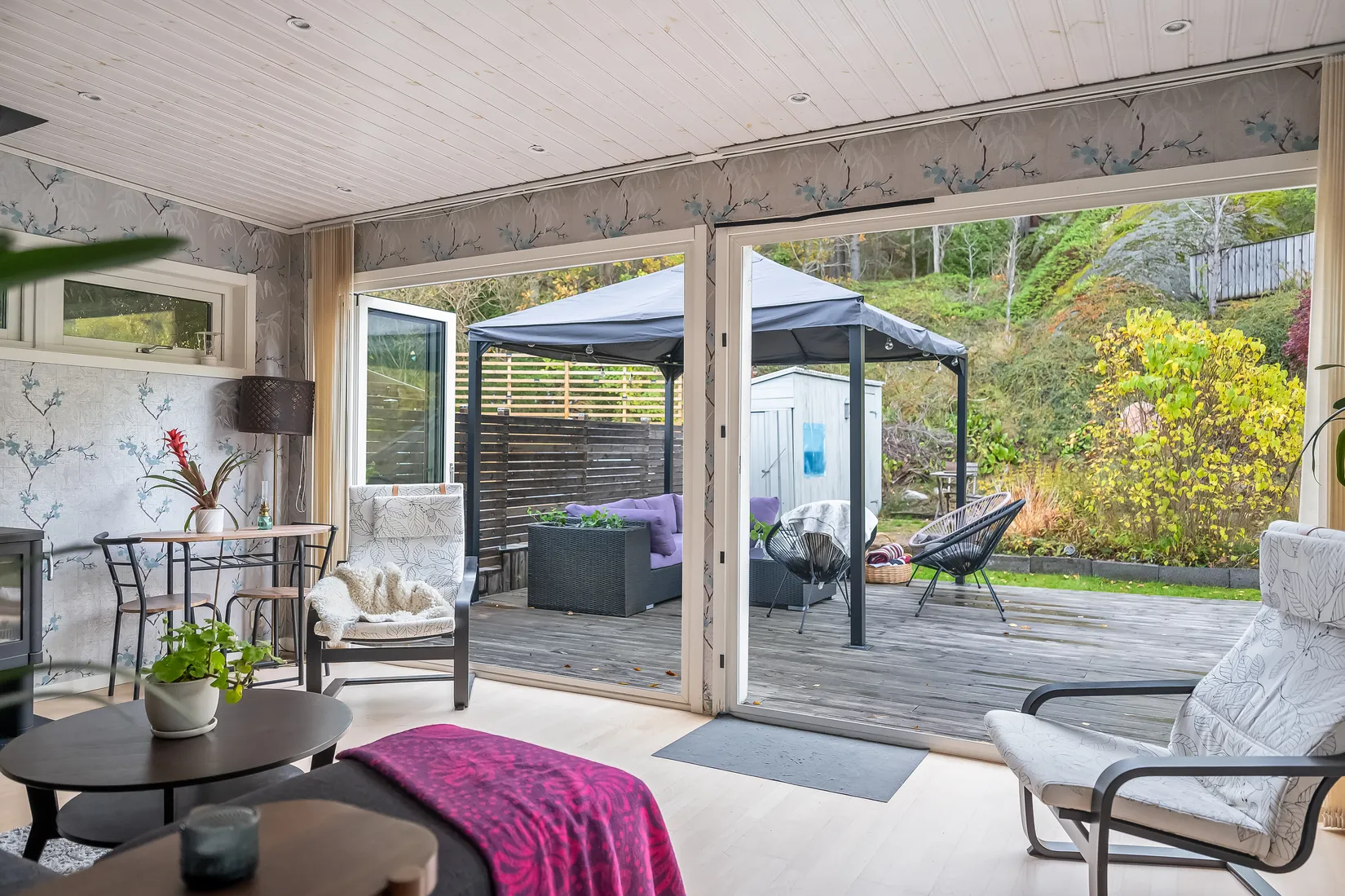 Radhus, Ugglestigen 25, Södra Nynäshamn, Nynäshamn