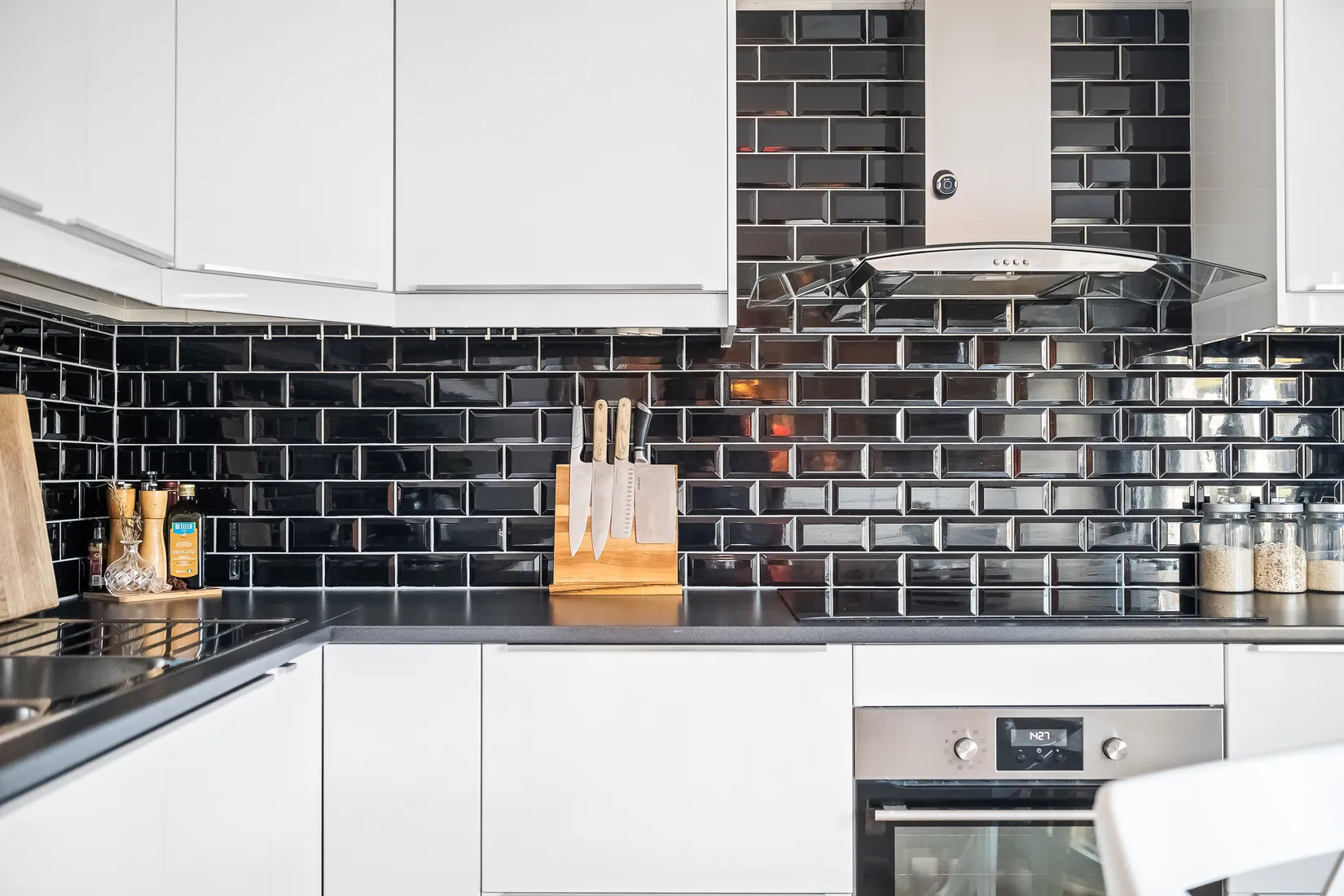Radhus, Ugglestigen 25, Södra Nynäshamn, Nynäshamn