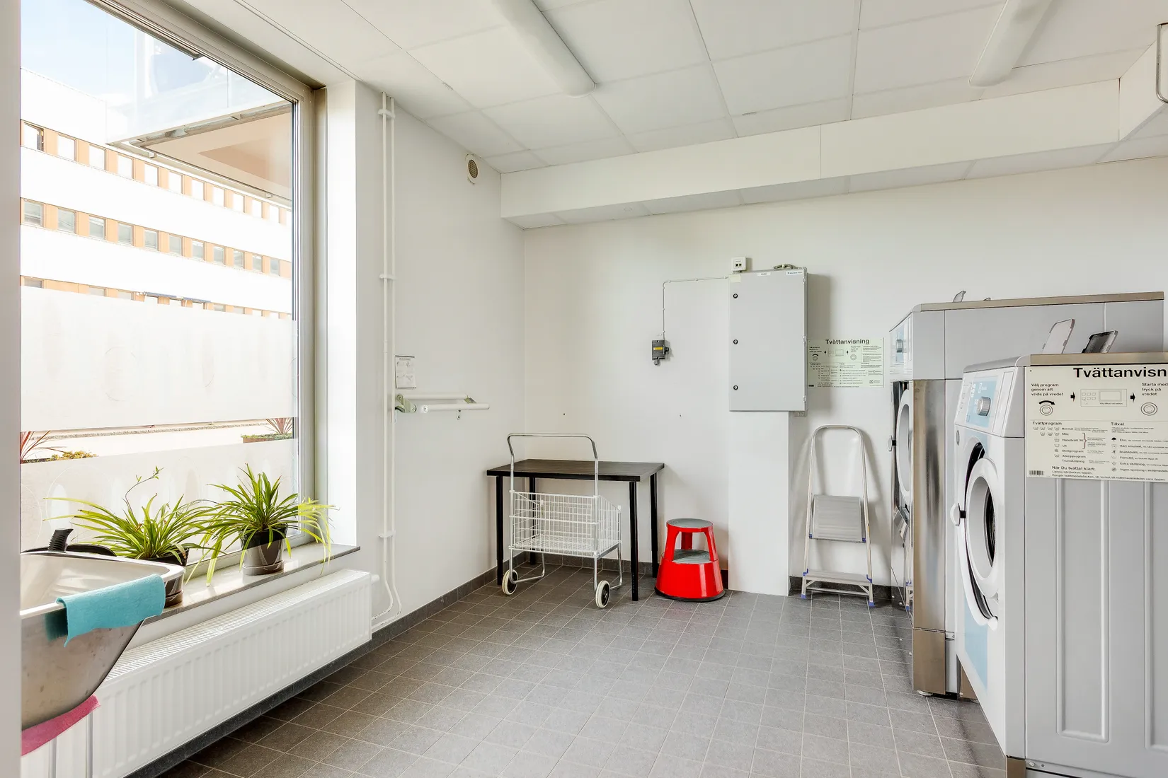 Bostadsrätt, Viksjöplan 40, entréplan, Viksjö, Järfälla