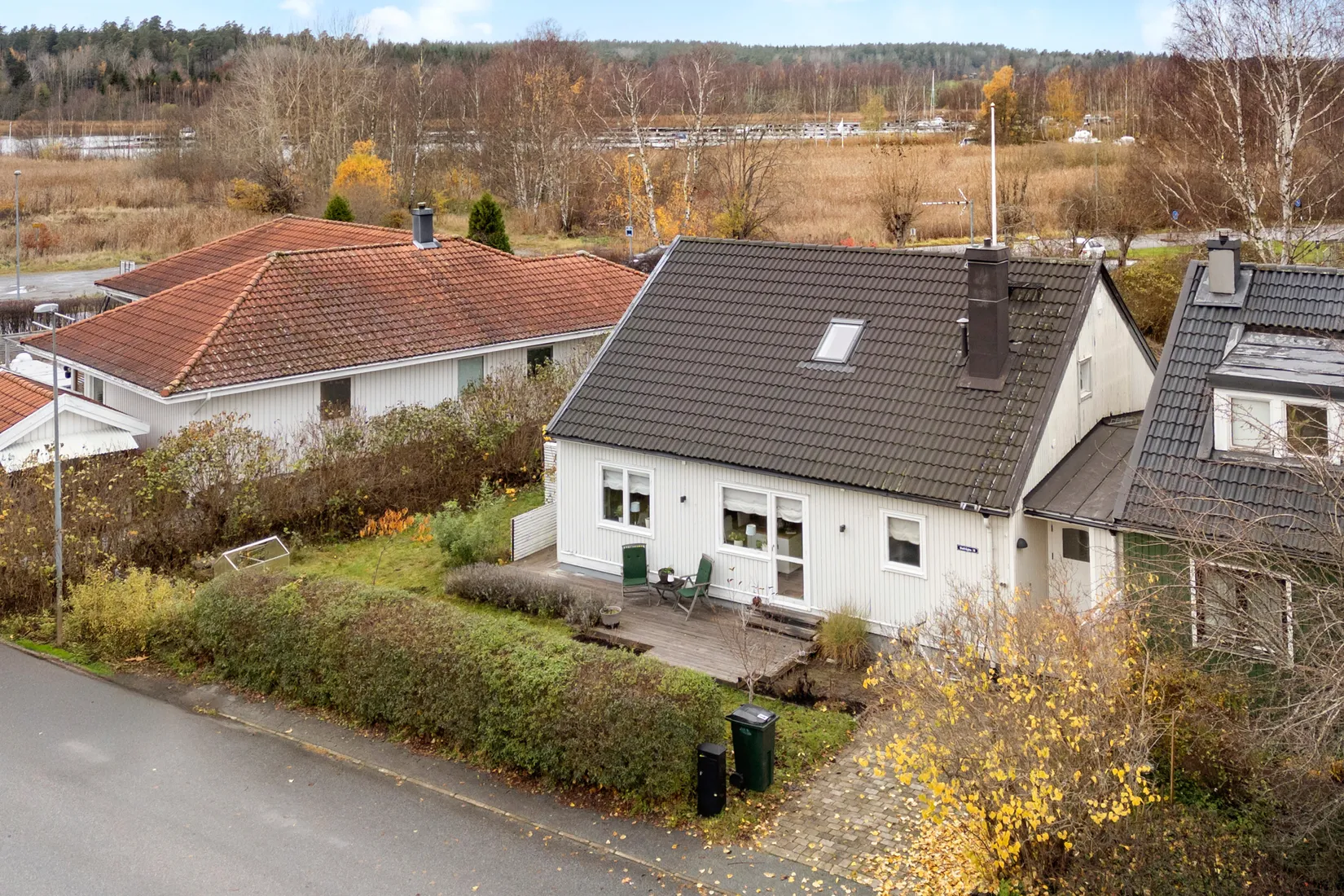 Radhus, Badvägen 18, Tuna, Österåker