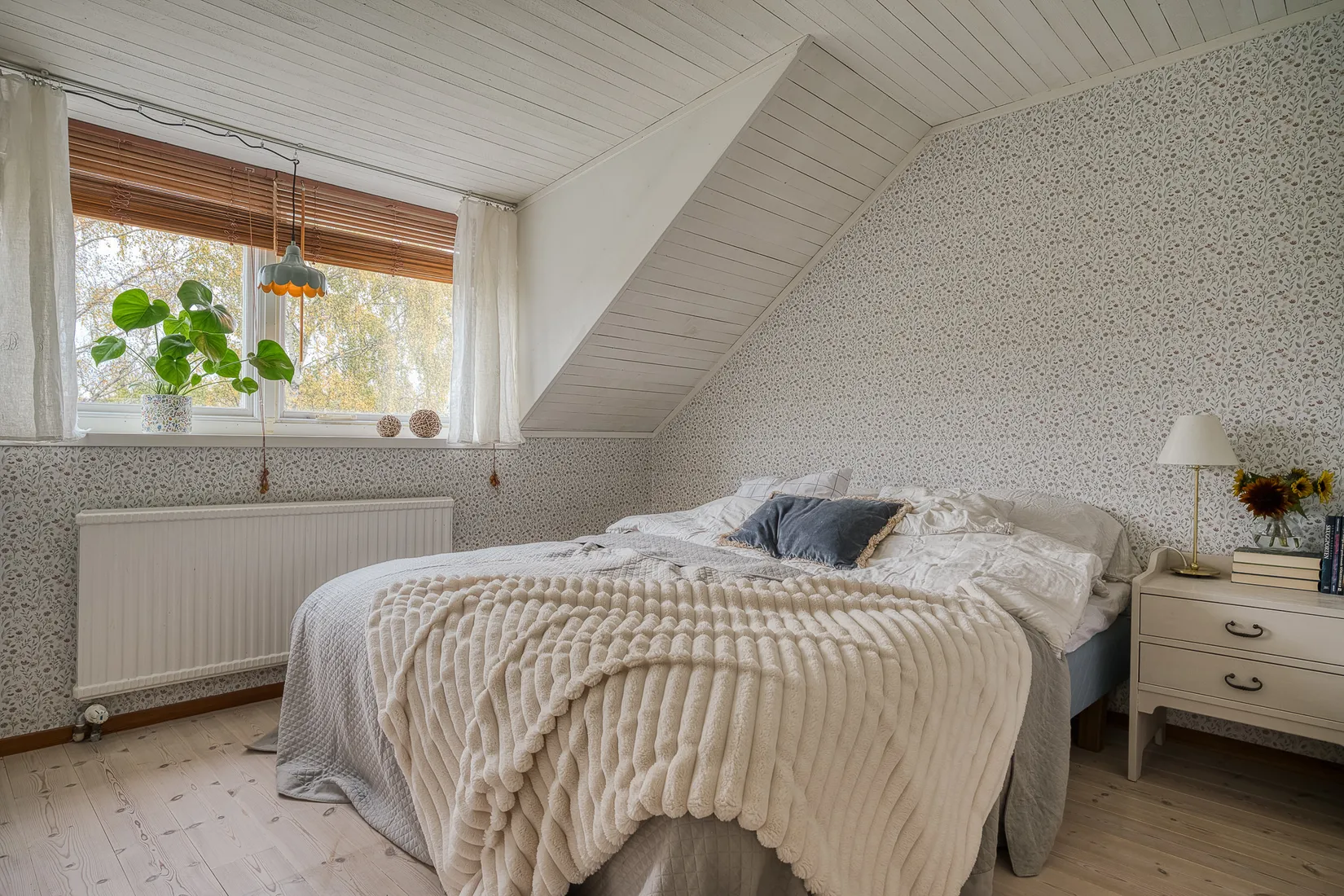 Radhus, Badvägen 18, Tuna, Österåker