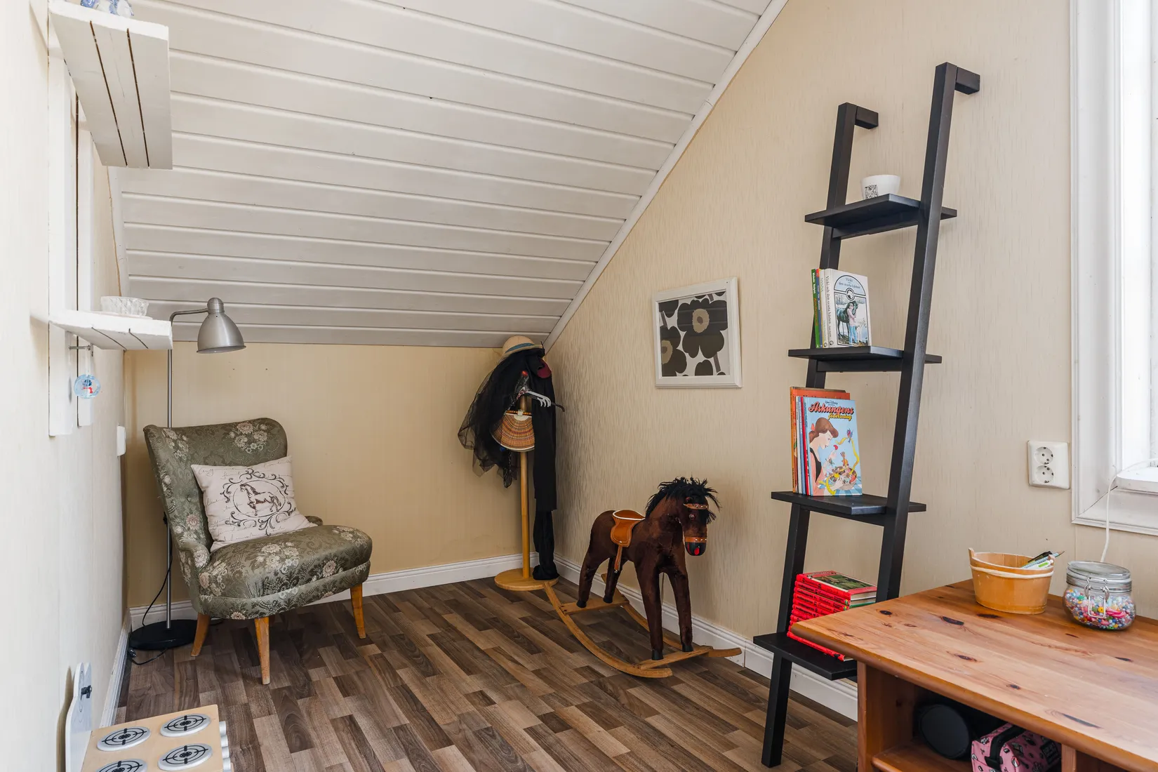Gård/Skog, Aspnäs 521, Källviks Gård, Östervåla, Heby