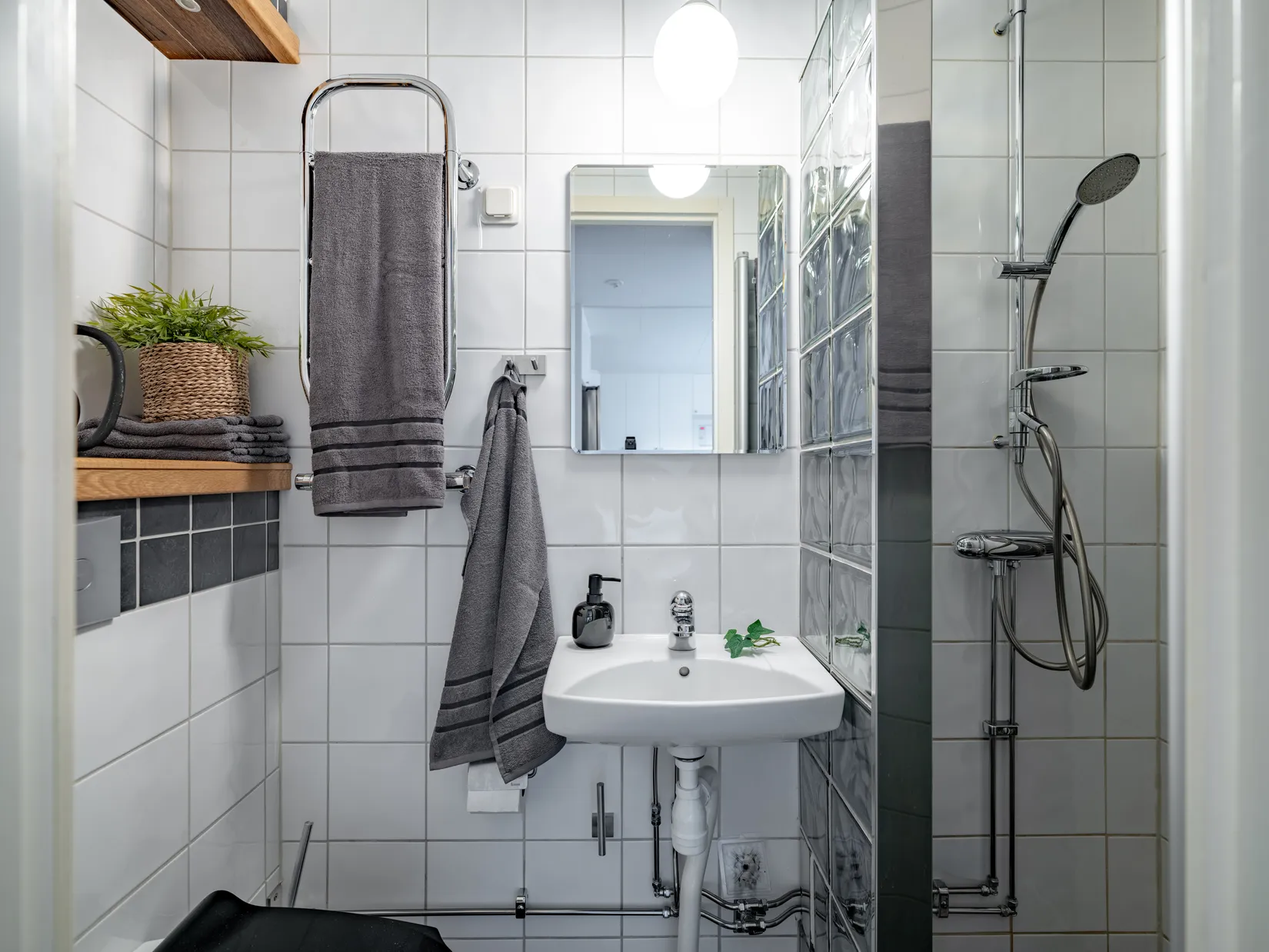 Radhus, Byvägen 125, Ella Gård, Täby