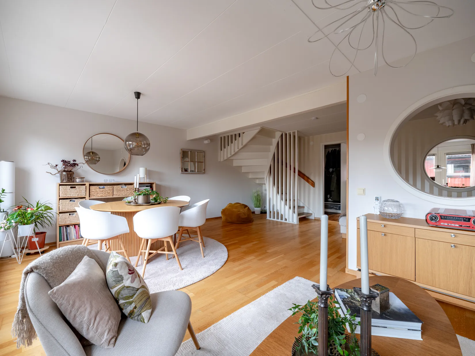 Radhus, Byvägen 125, Ella Gård, Täby