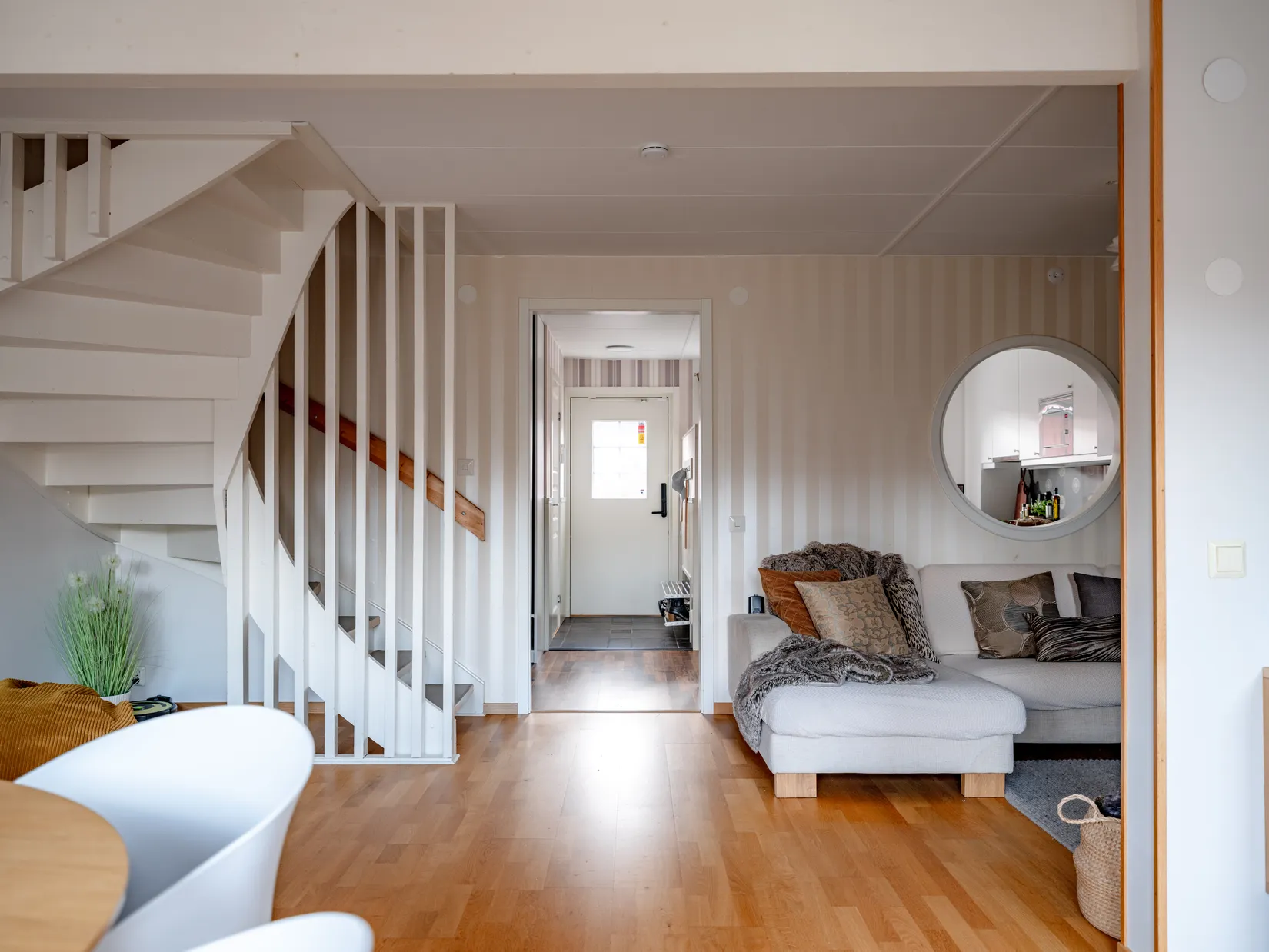 Radhus, Byvägen 125, Ella Gård, Täby