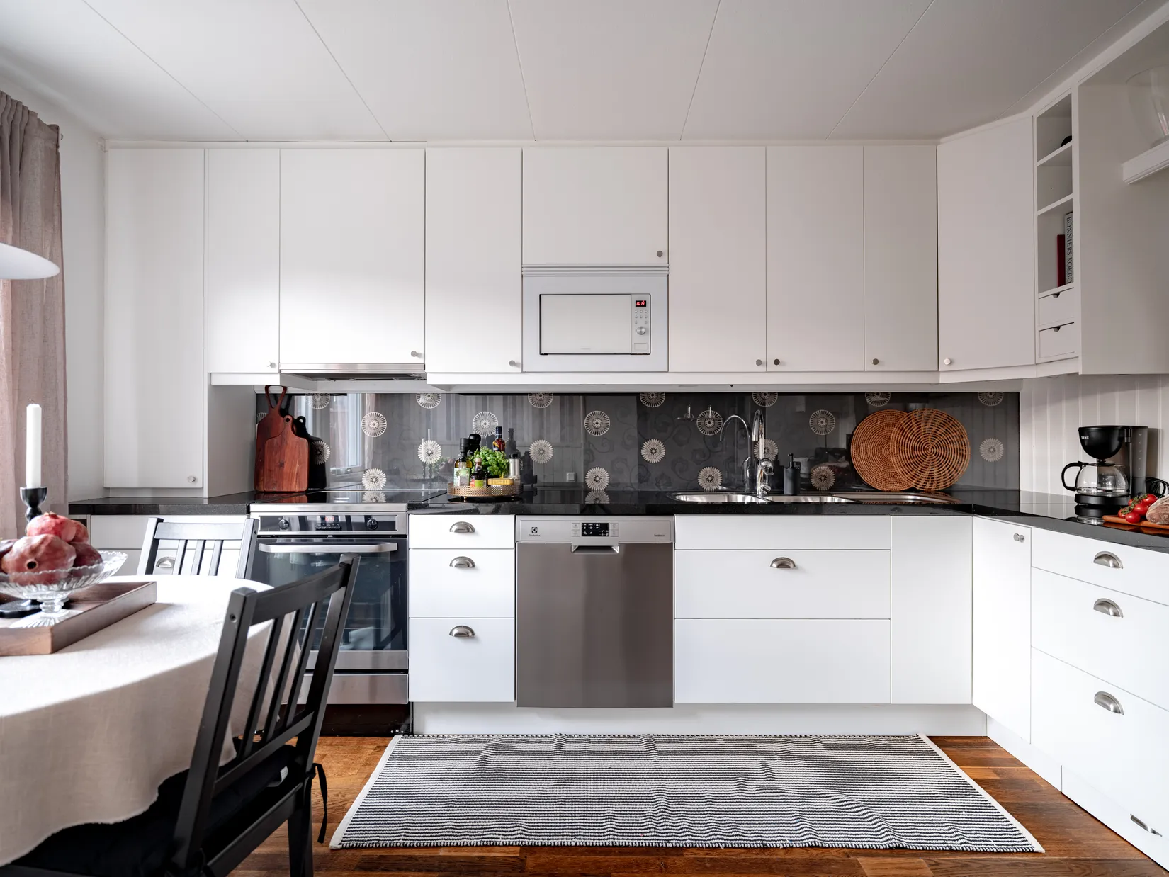 Radhus, Byvägen 125, Ella Gård, Täby