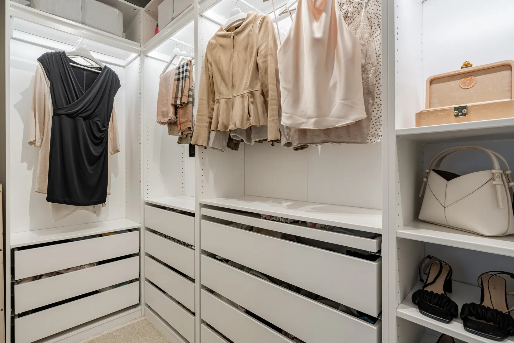 Bostadsrätt, ÖRNSTIGEN 12, Näsbypark, Täby
