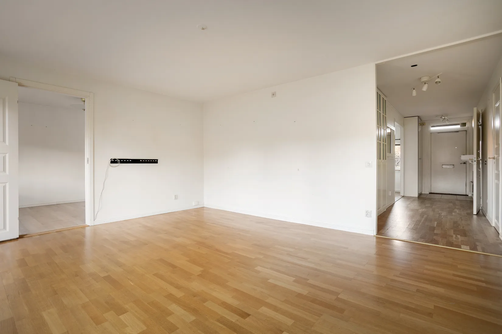 Bostadsrätt, Varmfrontsgatan 18, 2tr, Skarpnäck, Stockholm