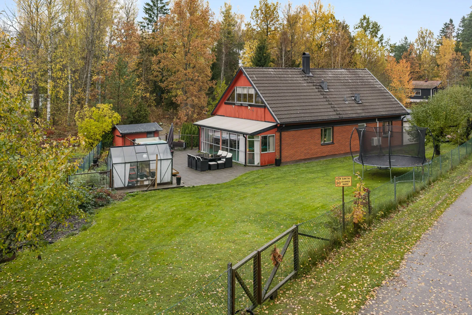 Villa, Önavägen 9, Motala