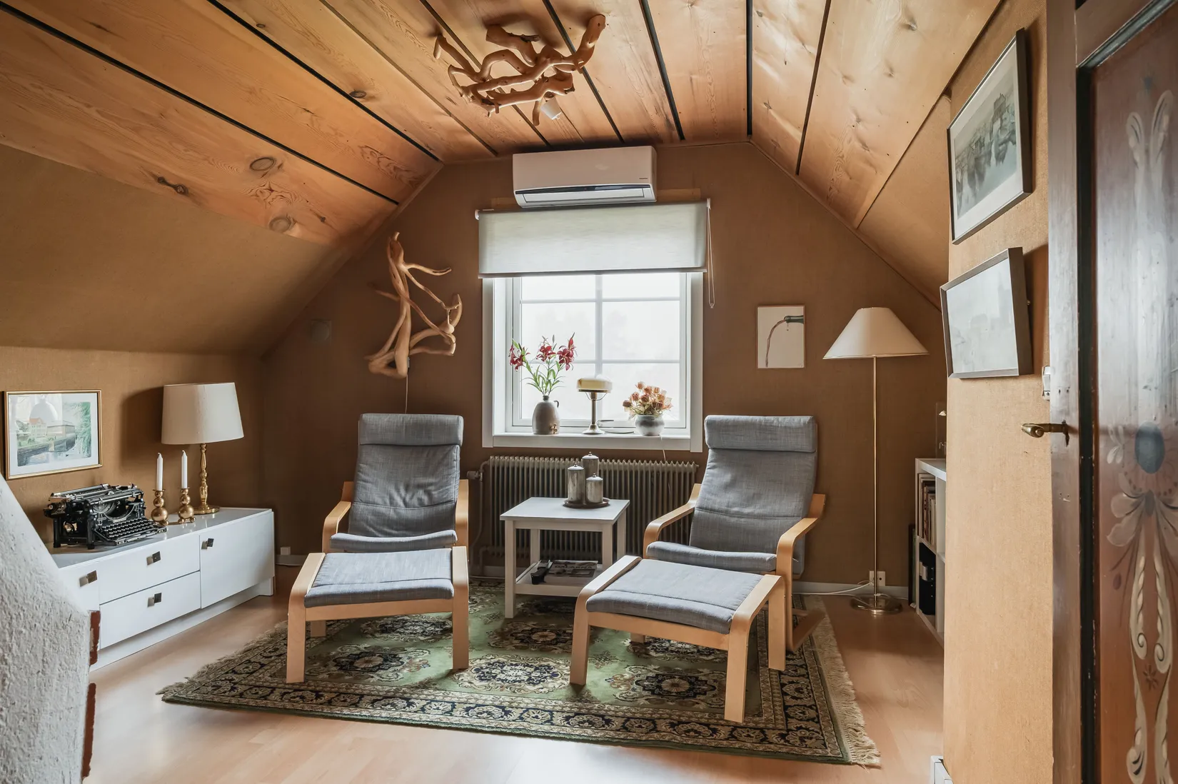 Villa, Råvägen 7, Varggården, Falun