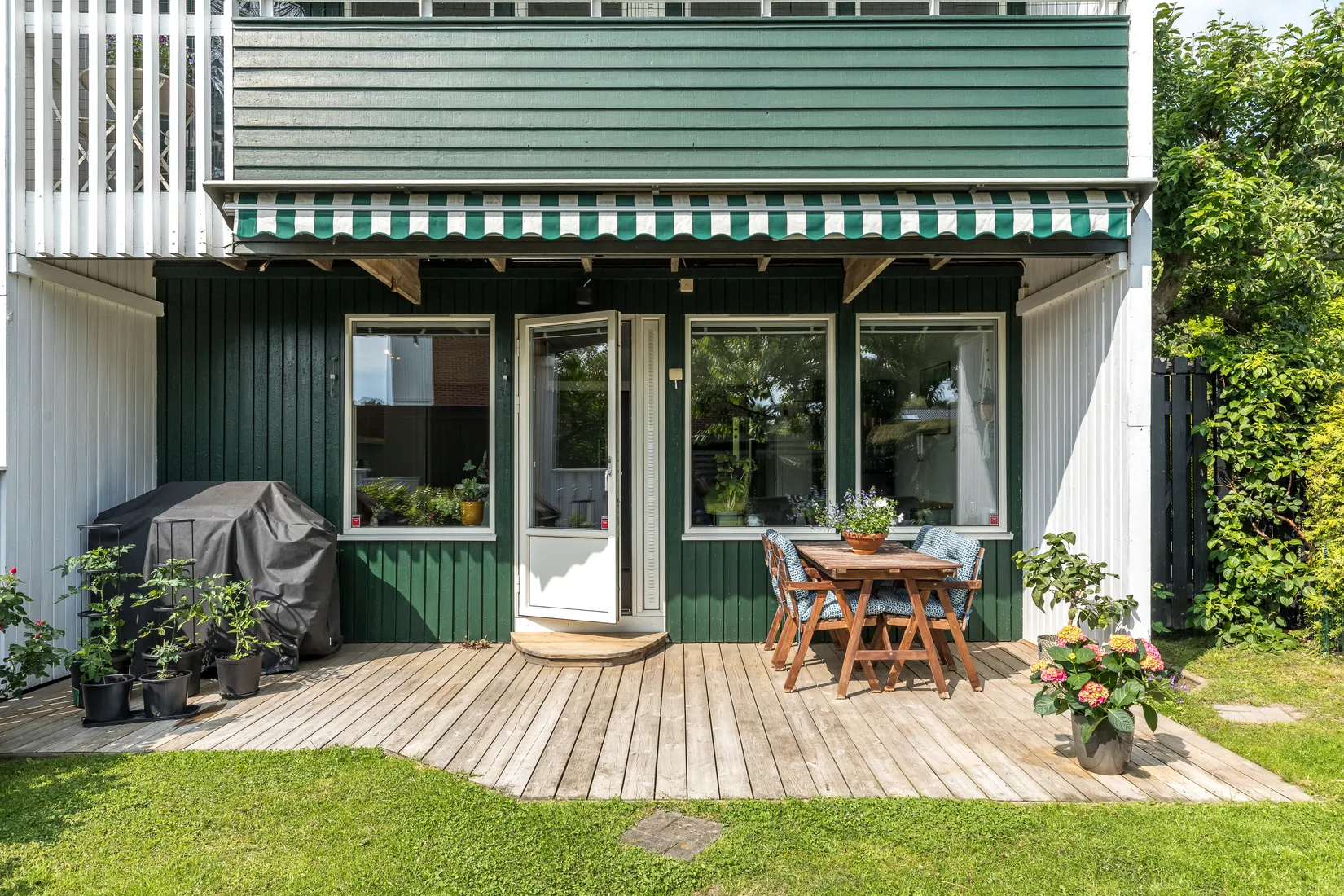 Radhus, Oshögavägen 9, Oxie Kyrkby, Malmö