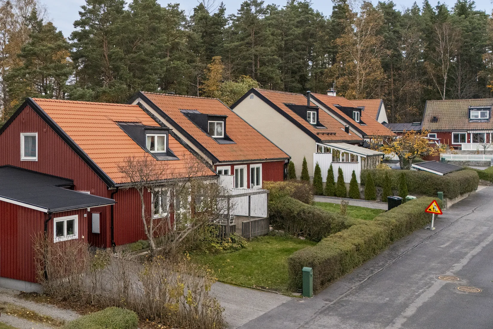 Radhus, Stallvägen 26, Ella Gård, Täby