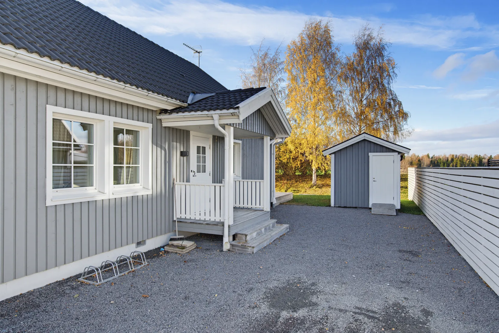 Villa, Backsippsvägen 4, Lövstalöt, Uppsala