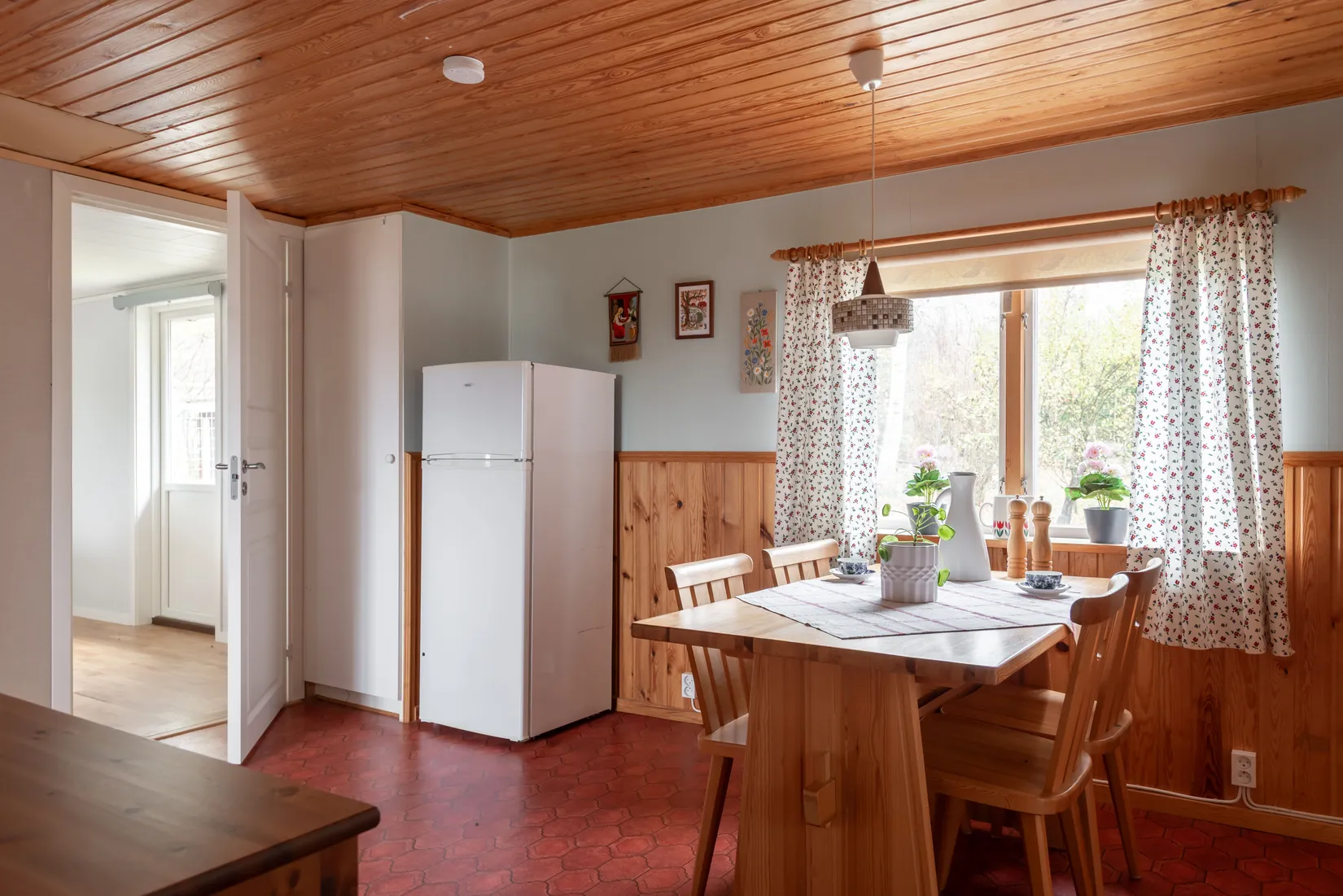 Fritidshus, Långvassenvägen 17, Mullhyttan, Lekeberg