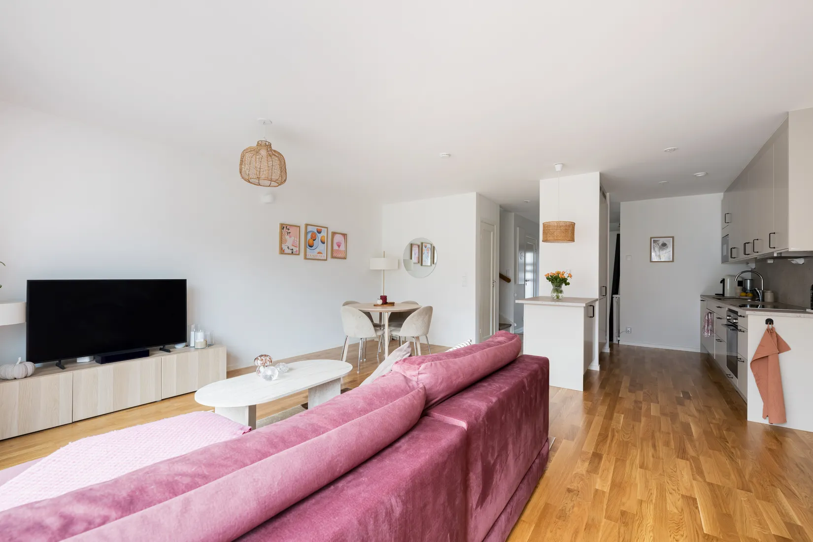 Radhus, STENBÄRSVÄGEN 51, Ormsta, Vallentuna