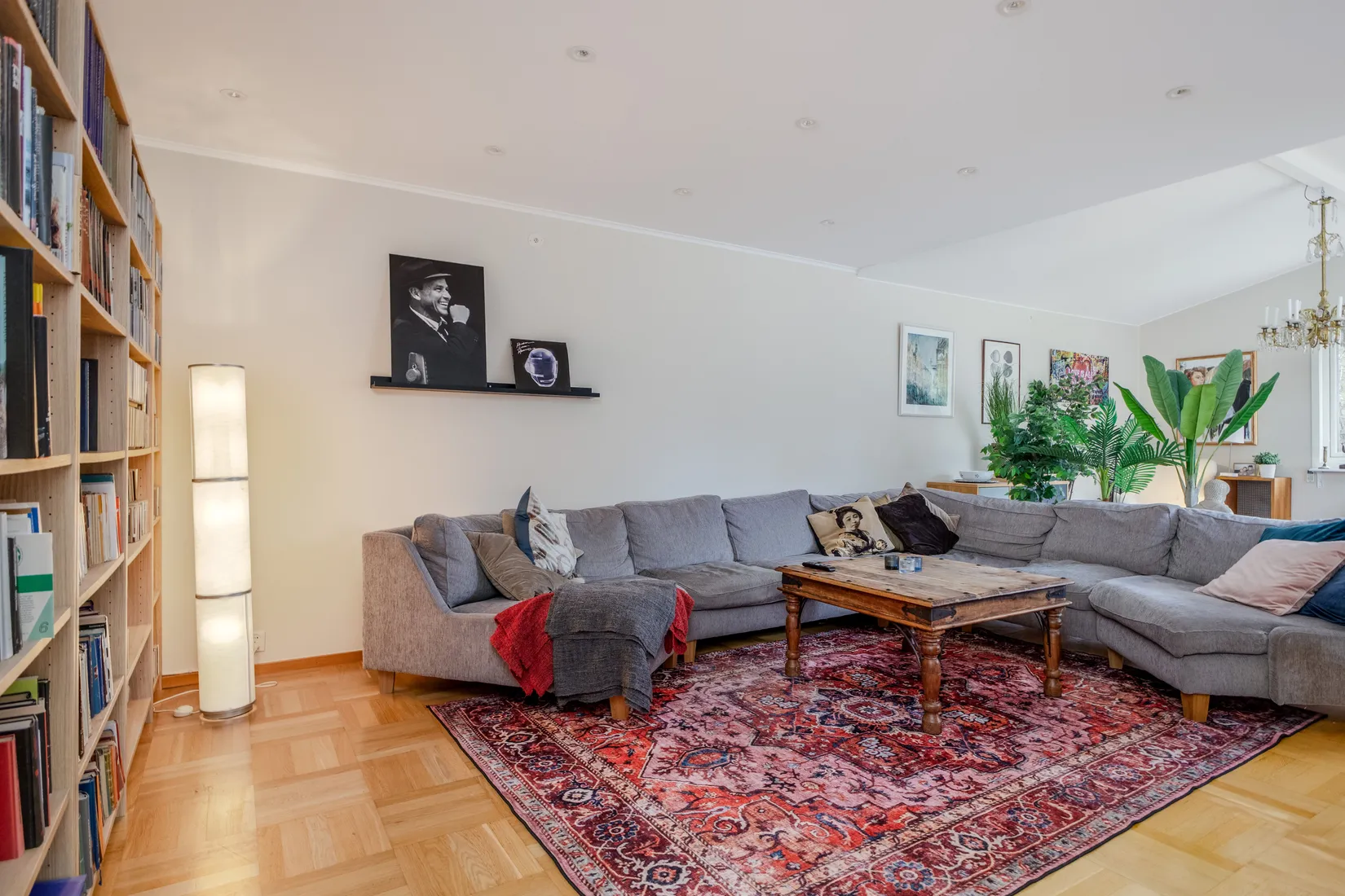 Radhus, Kastanjegatan 2, Enköping