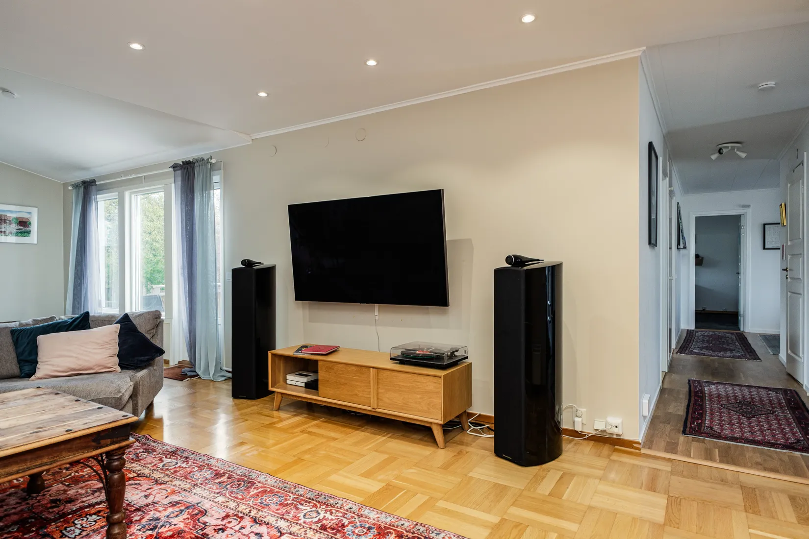 Radhus, Kastanjegatan 2, Enköping