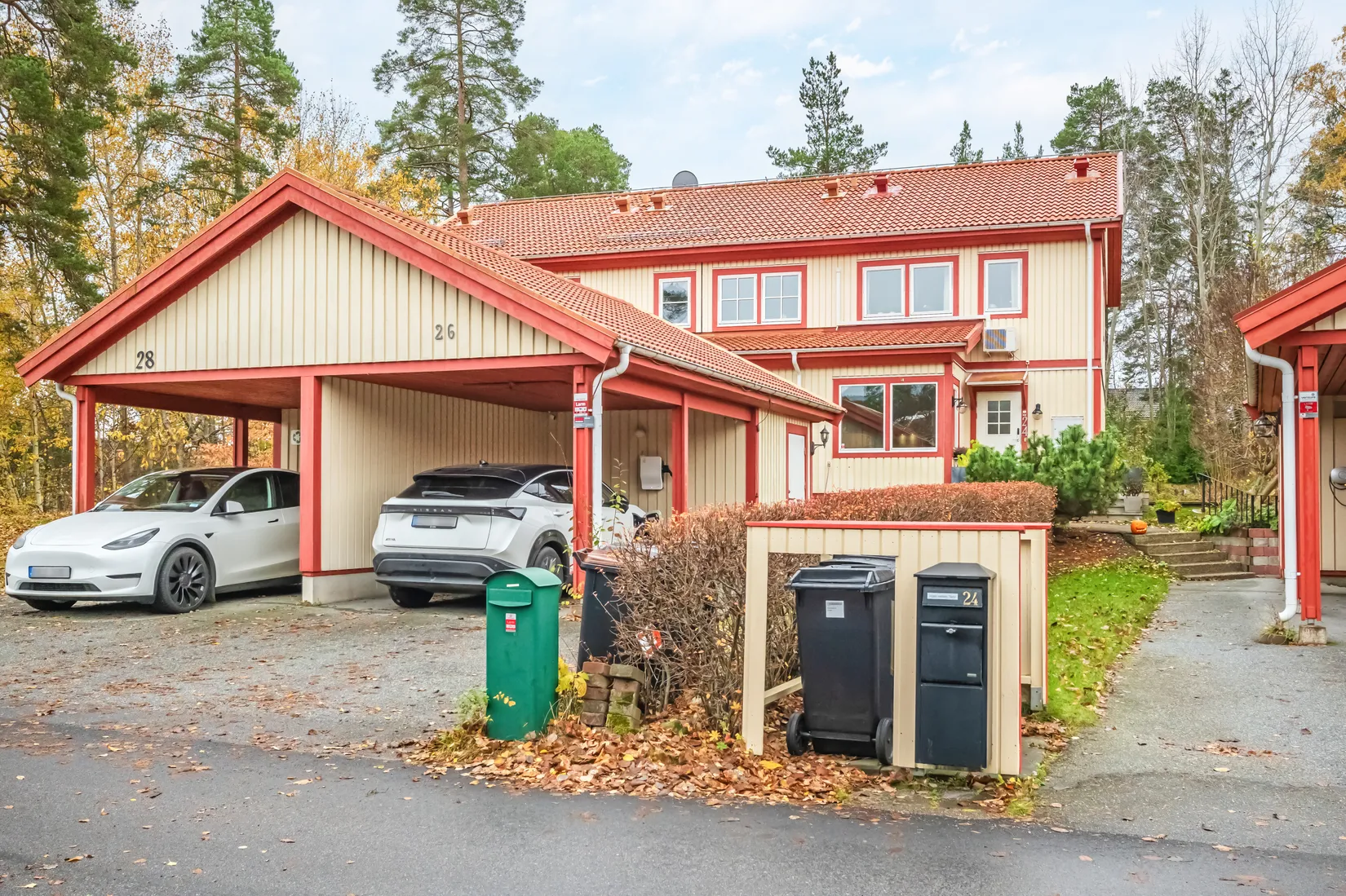 Radhus, STOCKVÄGEN 26, Gribbylund, Täby