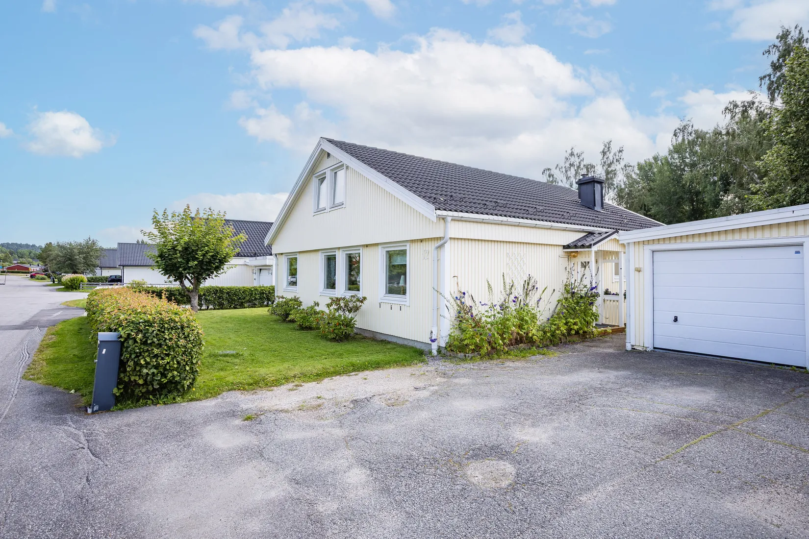 Villa, Fuxvägen 12, Lillhällom, Sundsvall