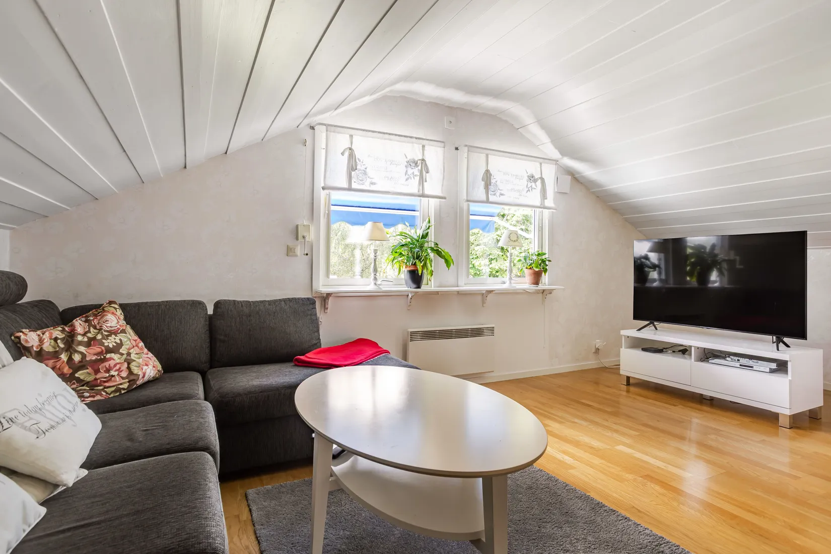 Villa, Fuxvägen 12, Lillhällom, Sundsvall