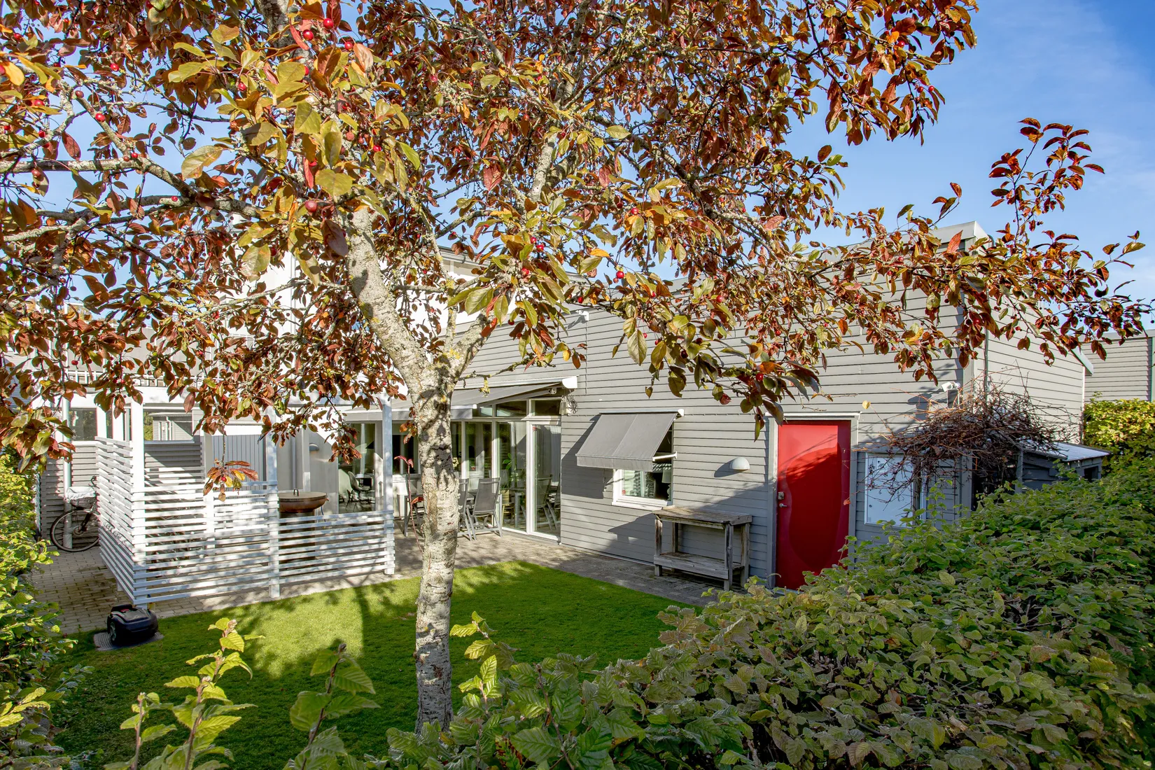 Radhus, Angelikavägen 6, Fajans/Nyby Gärde, Falkenberg
