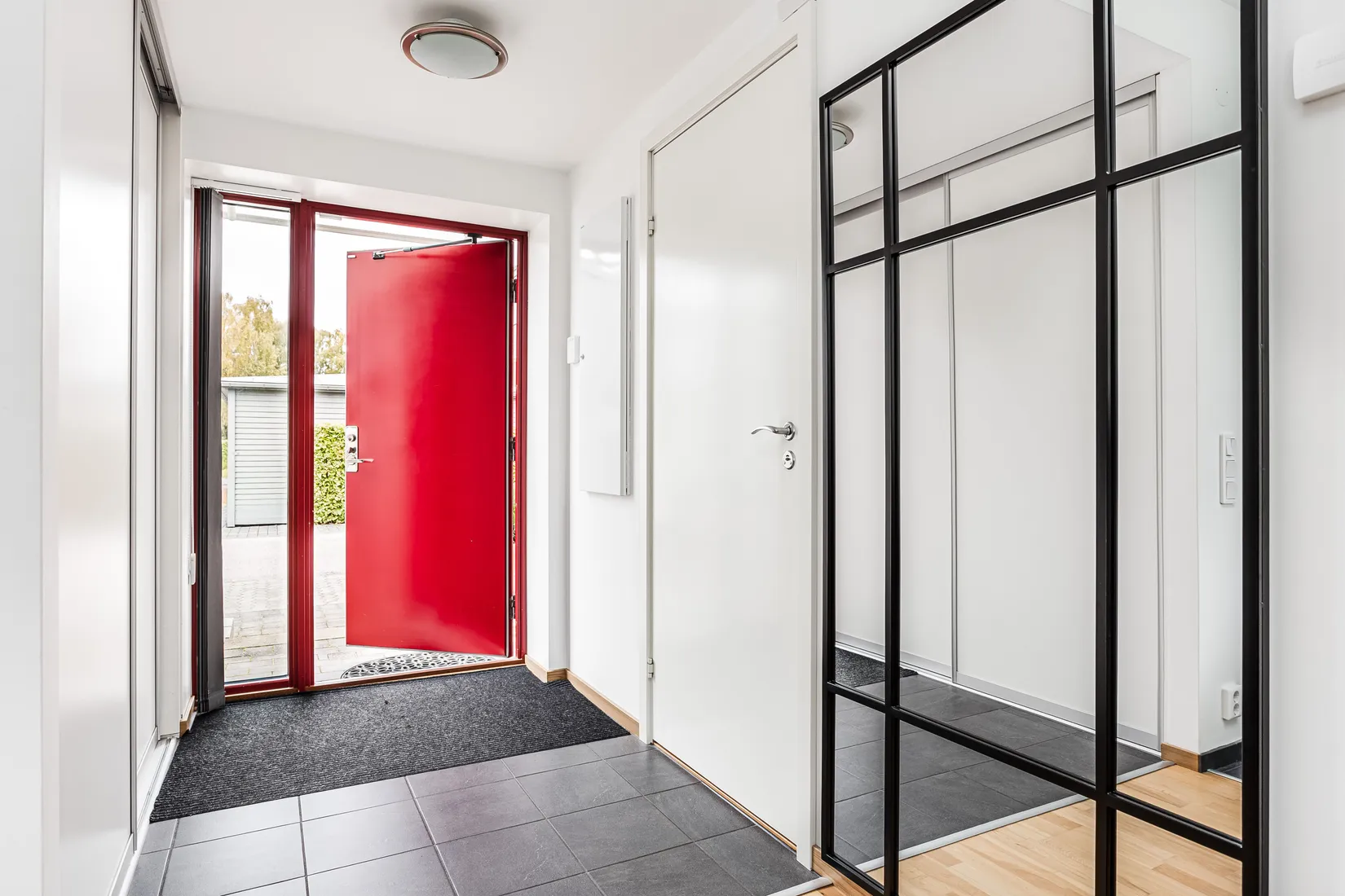 Radhus, Angelikavägen 6, Fajans/Nyby Gärde, Falkenberg