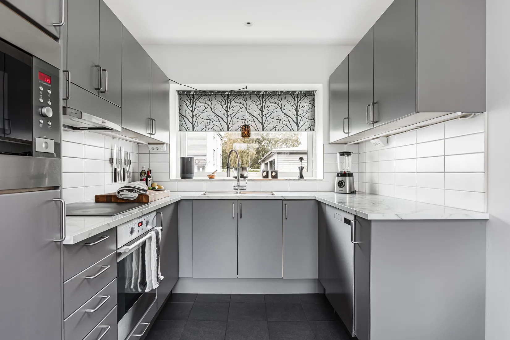 Radhus, Angelikavägen 6, Fajans/Nyby Gärde, Falkenberg