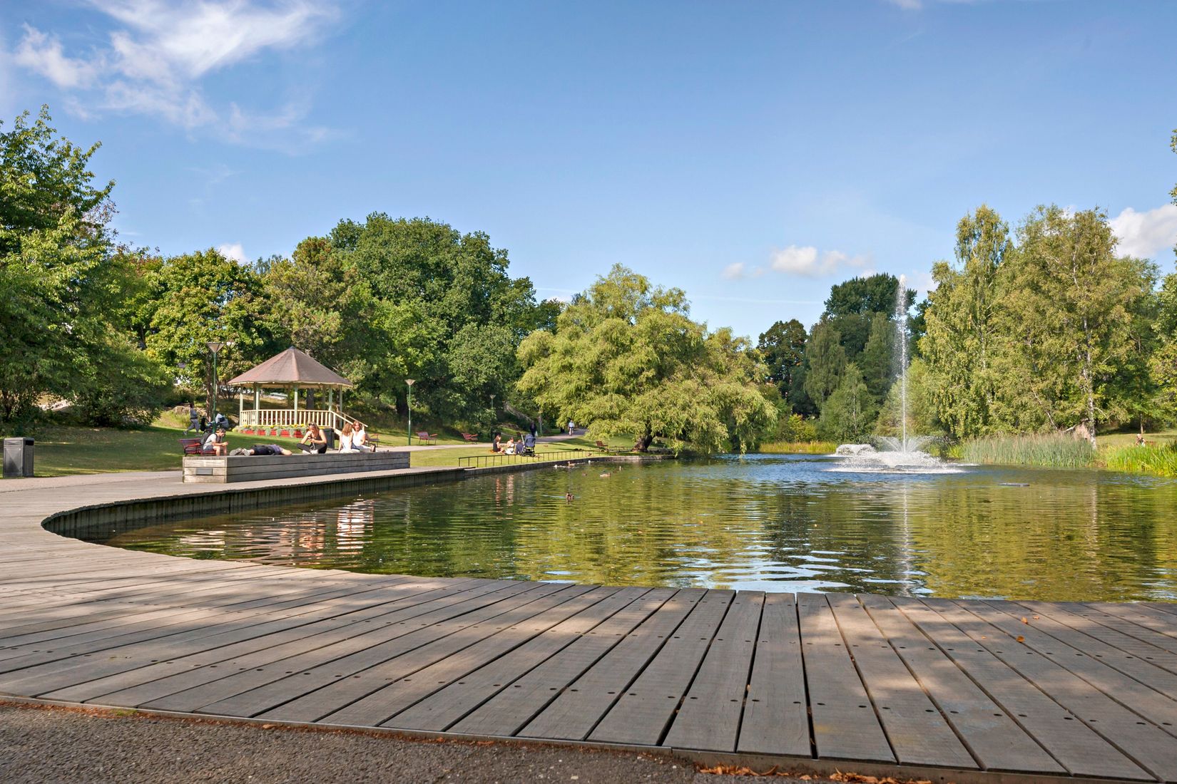 Radhus, Knäpparvägen 7C, Långsjö, Stockholm