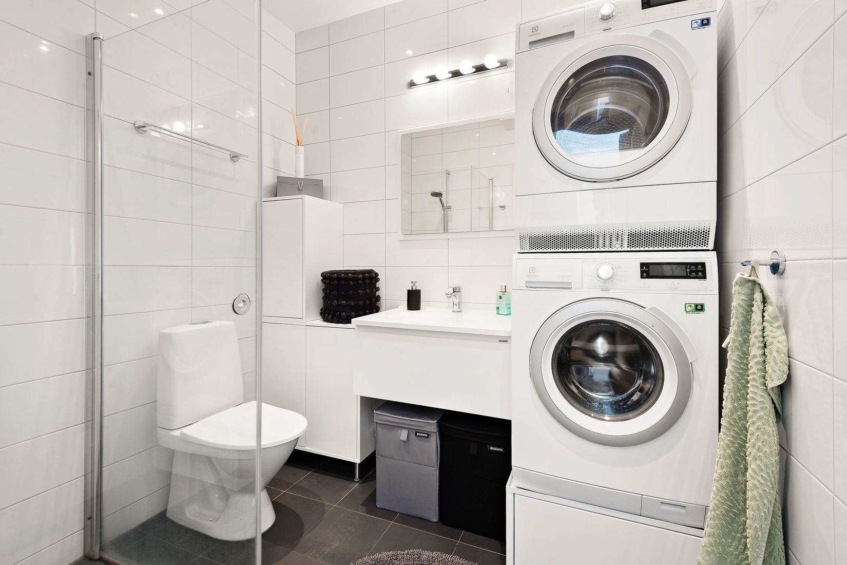 Radhus, Knäpparvägen 7C, Långsjö, Stockholm