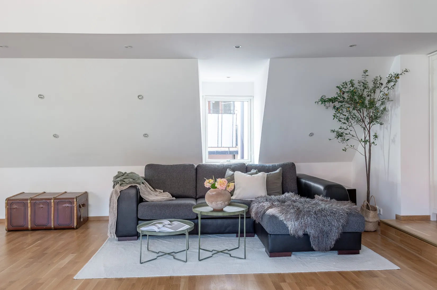 Bostadsrätt, Adelsgatan 1B, Visby innerstad, Gotland