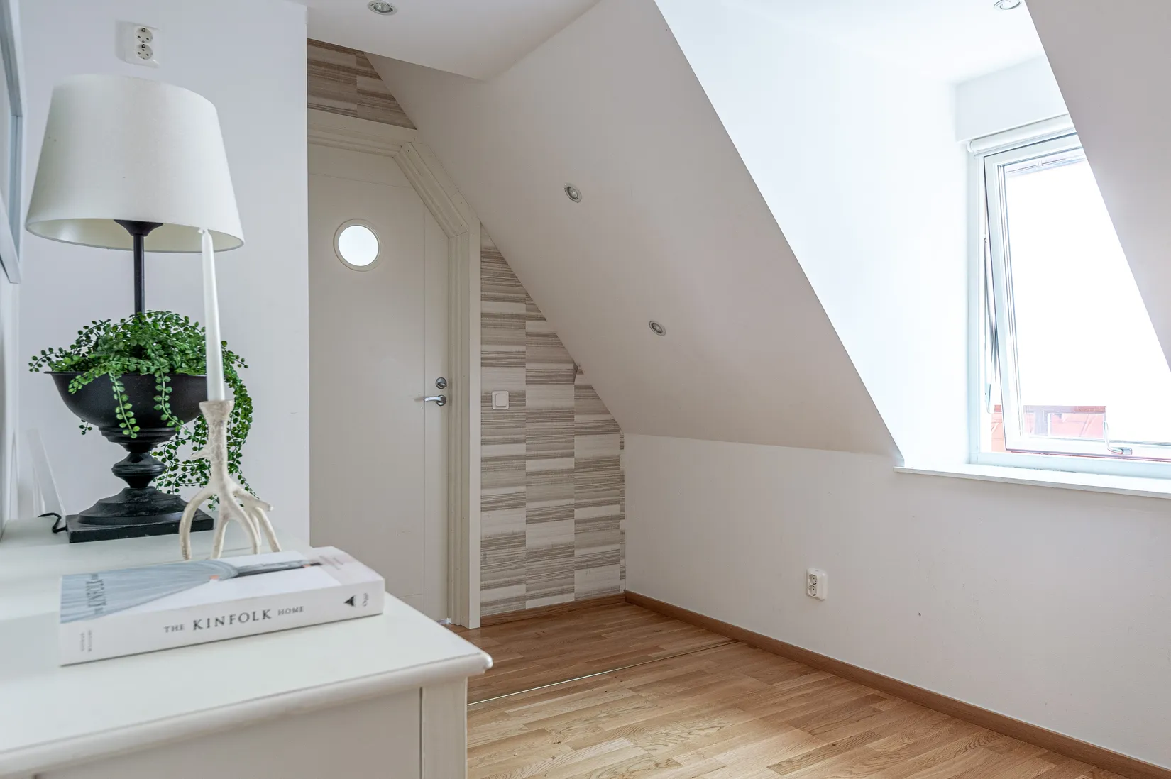Bostadsrätt, Adelsgatan 1B, Visby innerstad, Gotland
