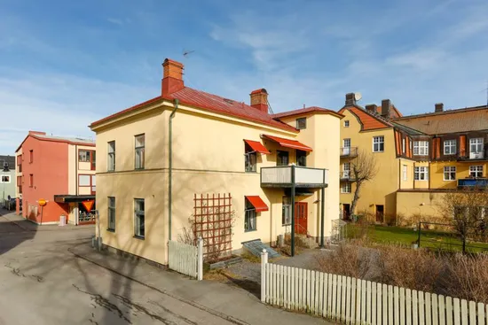 Villa, Stora Bergsgatan 20, Centralt , Askersund